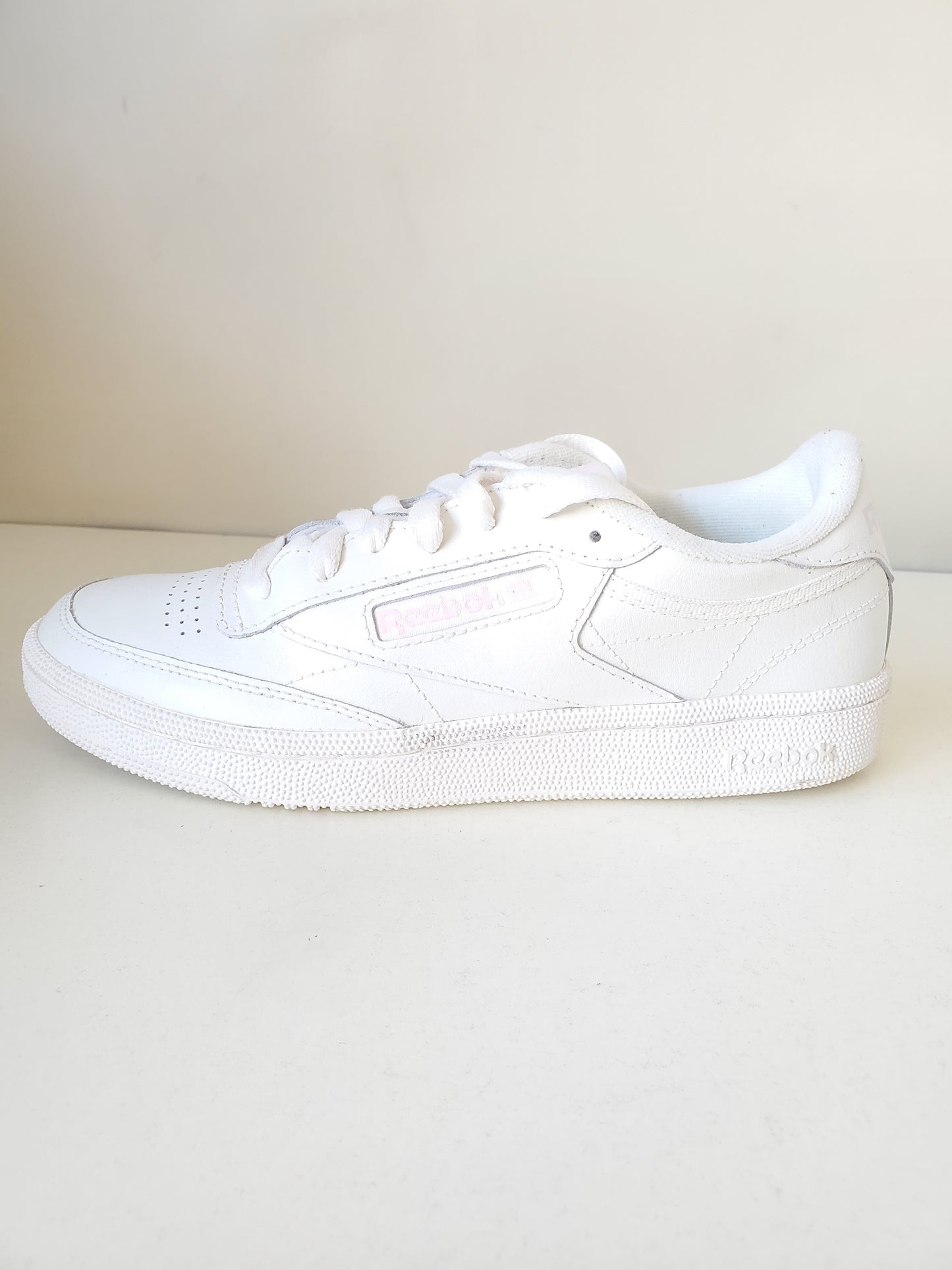 REEBOK NOVI ORIGINAL PATIKI BR 37.5 CM 24