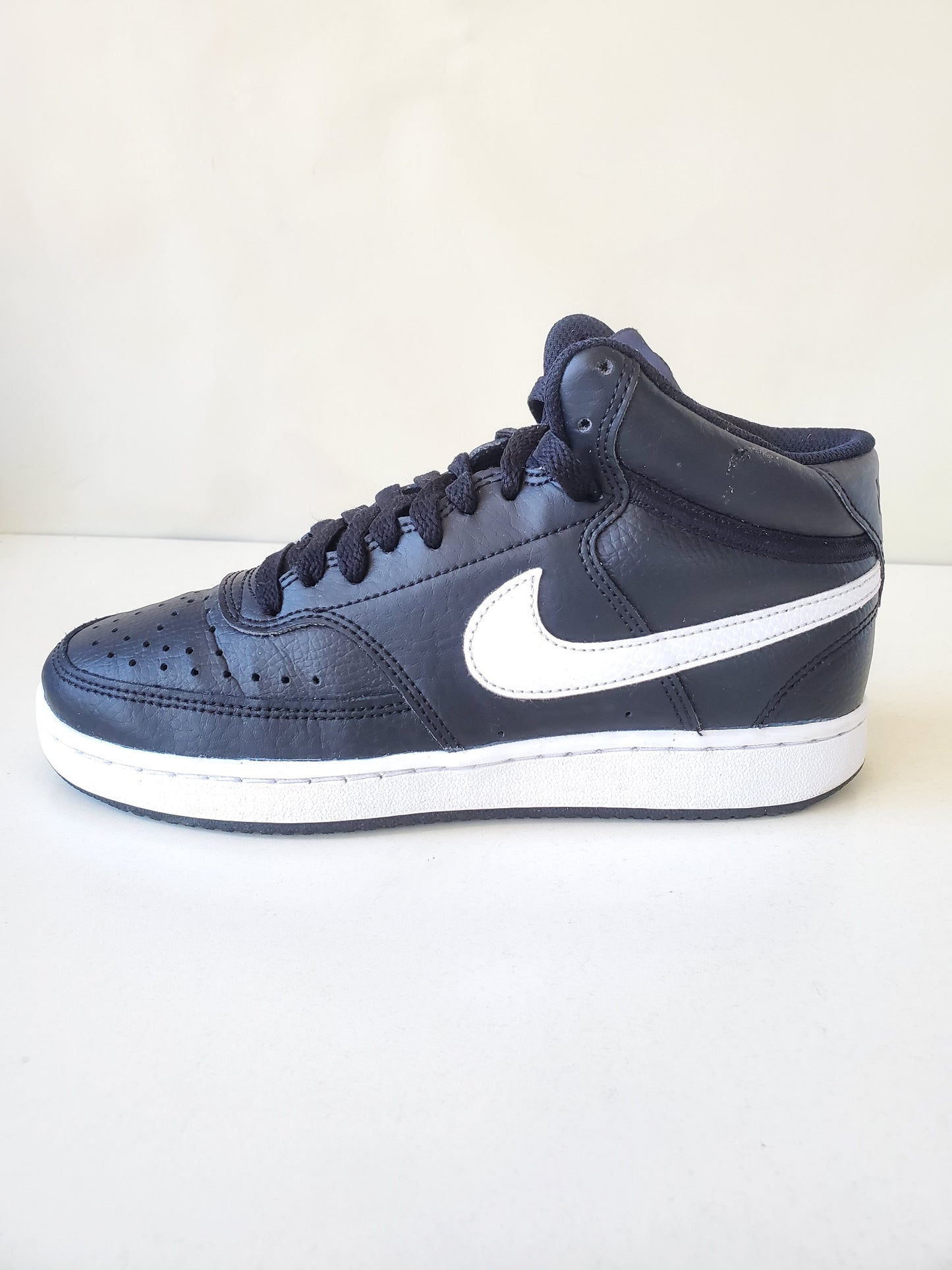 NIKE ORIGINAL KOZNI PATIKI BR 38 CM 24