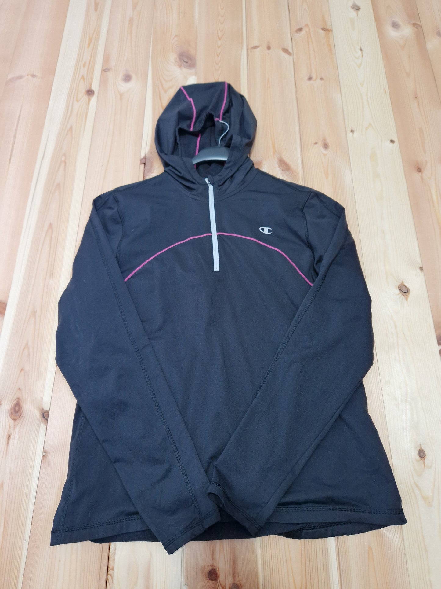 BUSHTE E FEMRAVE UNDER Armor MADESIA L