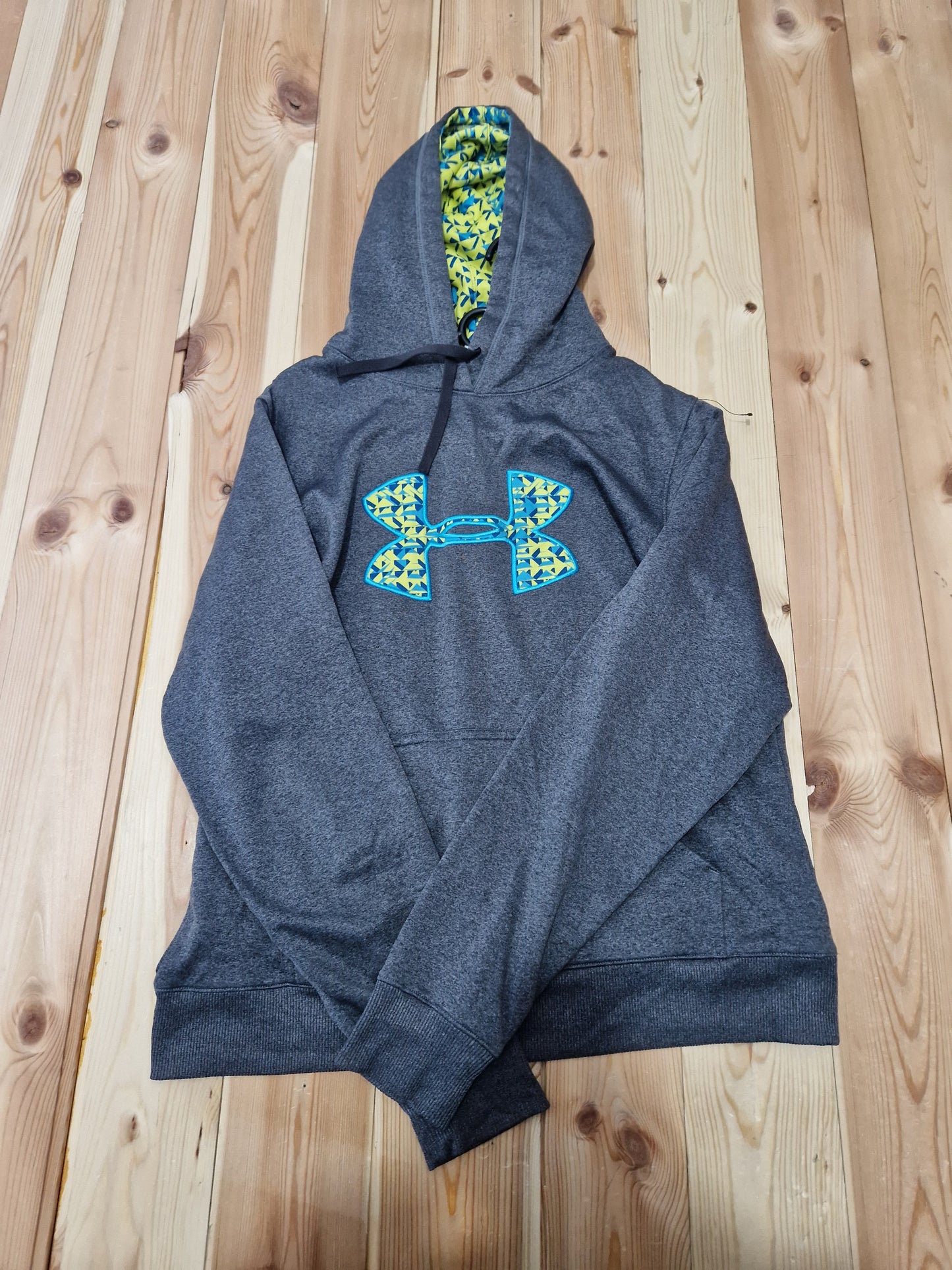 UNDER ARMOUR ZENSKA DUKSERKA GOLEMINA M