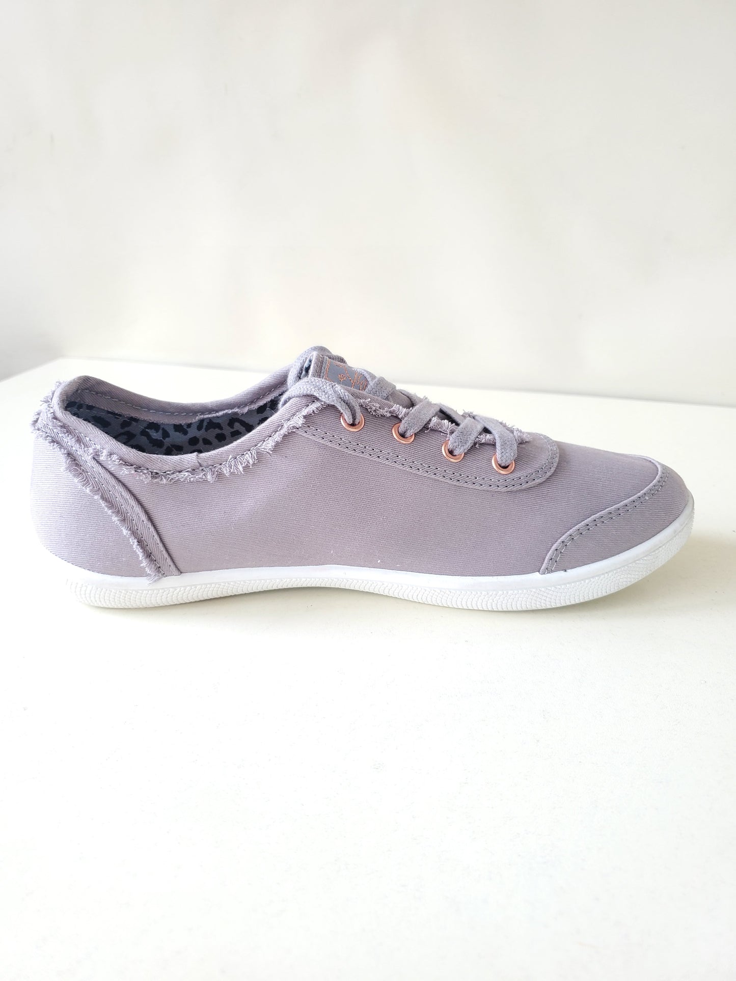ADIDAS NOVI ORIGINAL PATIKI BR 45 CM 29