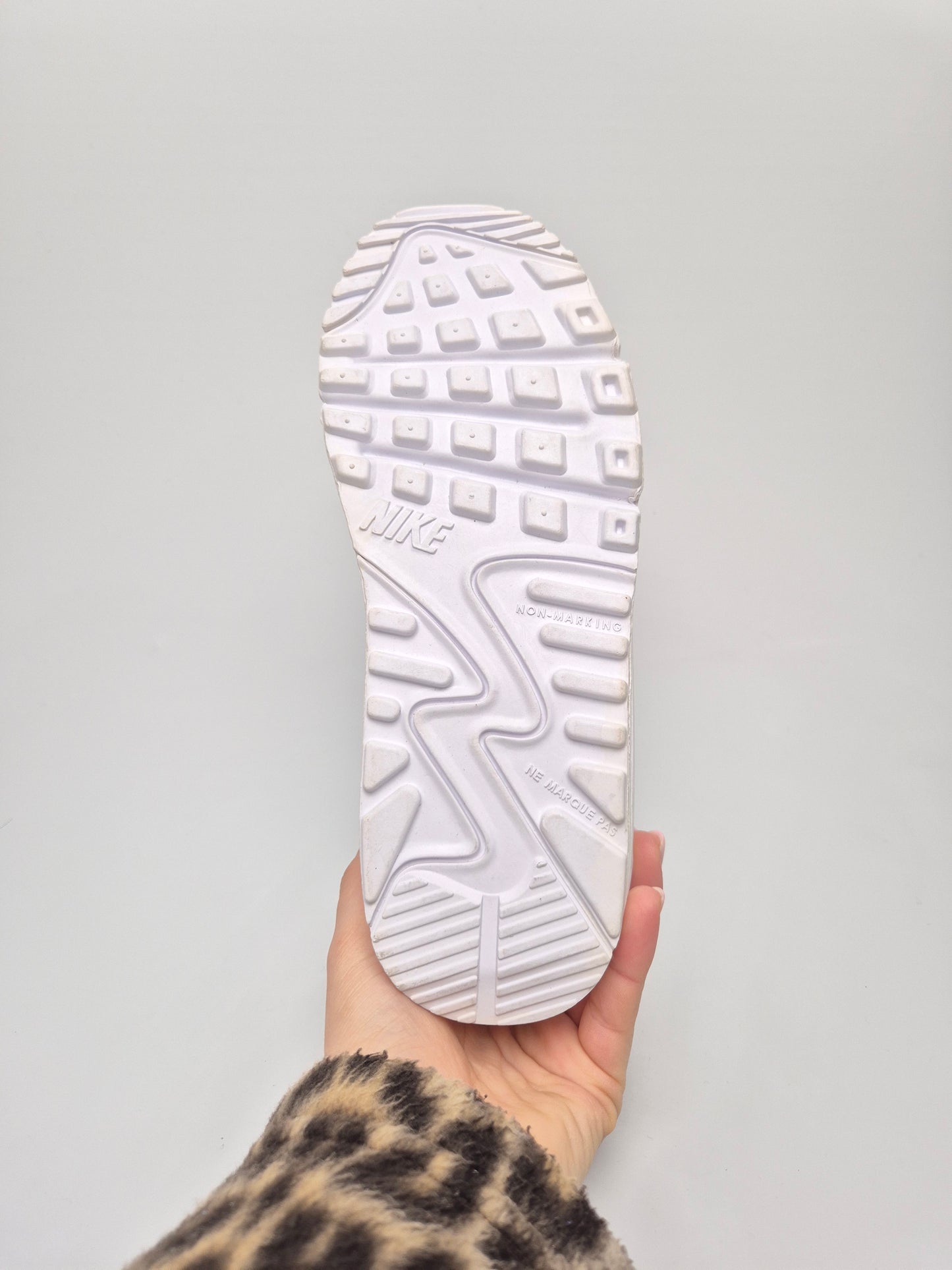 NIKE AIRMAX ORIGINAL NOVI PATIKI BR 38.5