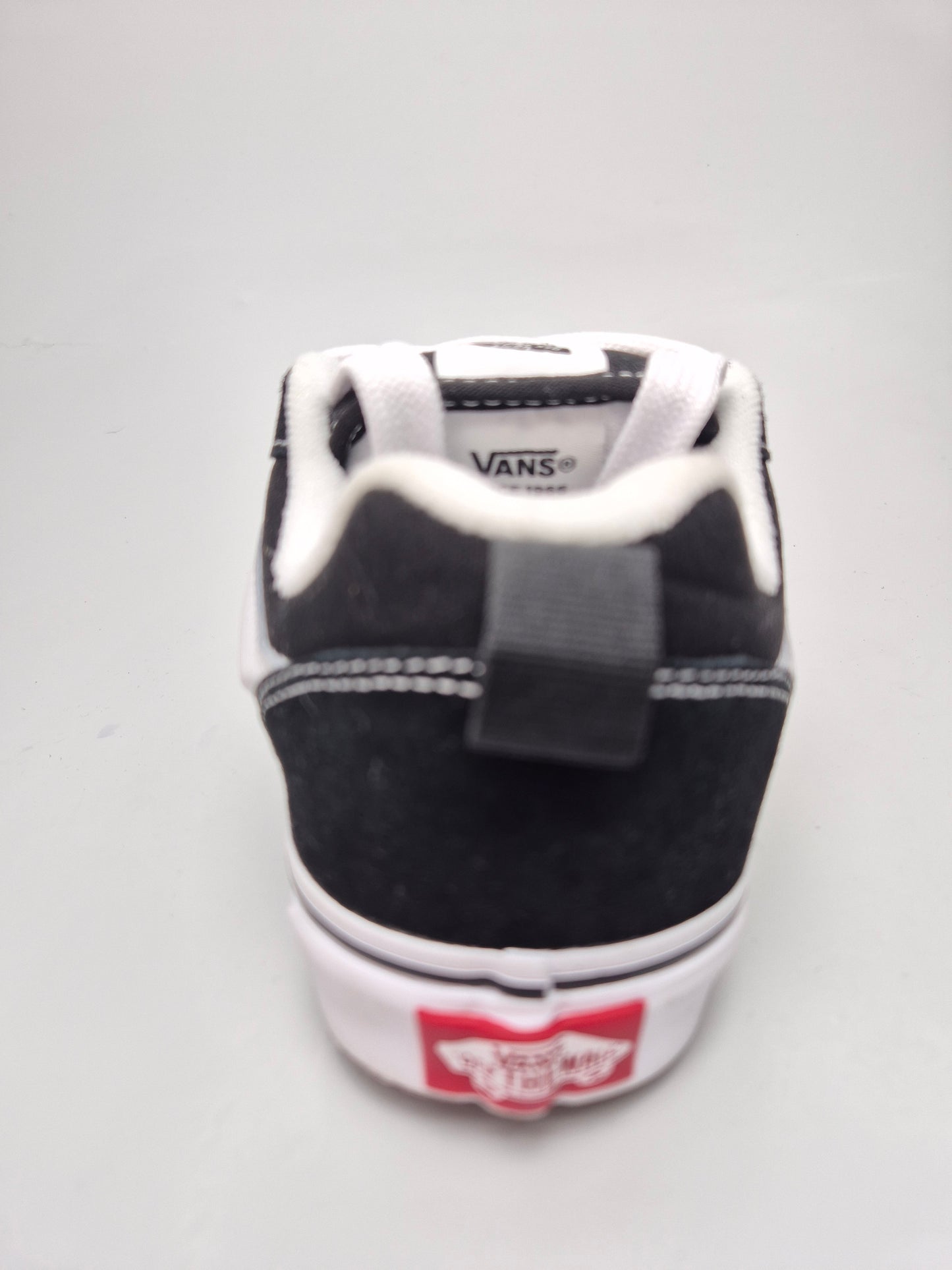 VANS NOVI ORIGINAL PATIKI BR 36.5