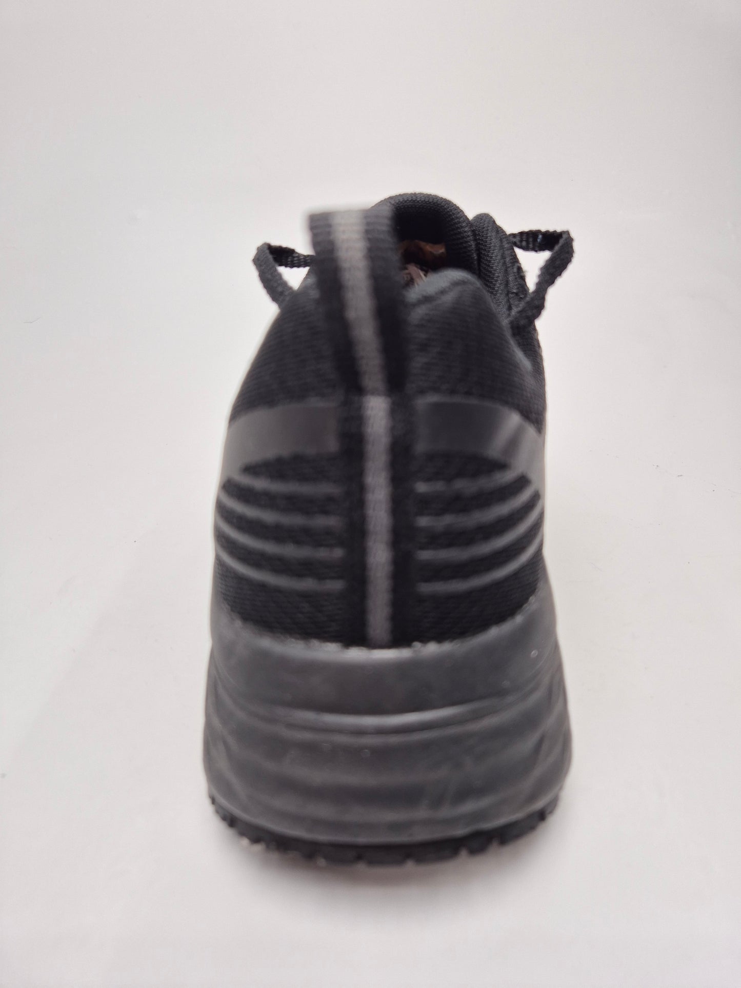 SKECHERS MEMORY NOVI ORIGINAL PATIKI BR 37.5