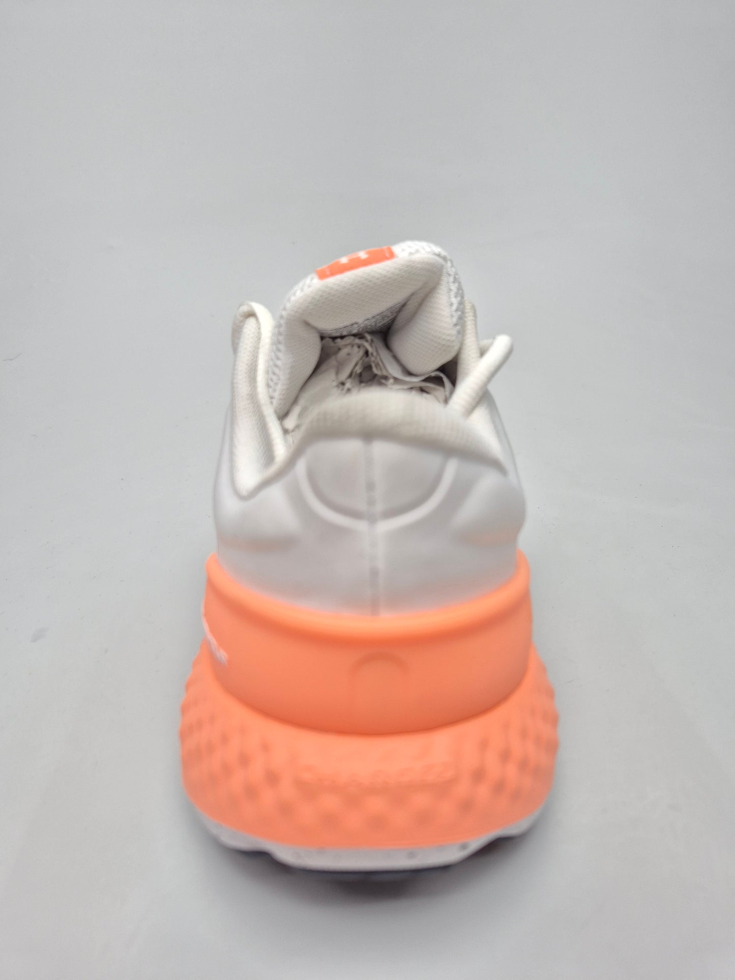 UNDER ARMOUR NOVI ORIGINAL PATIKI BR 38.5
