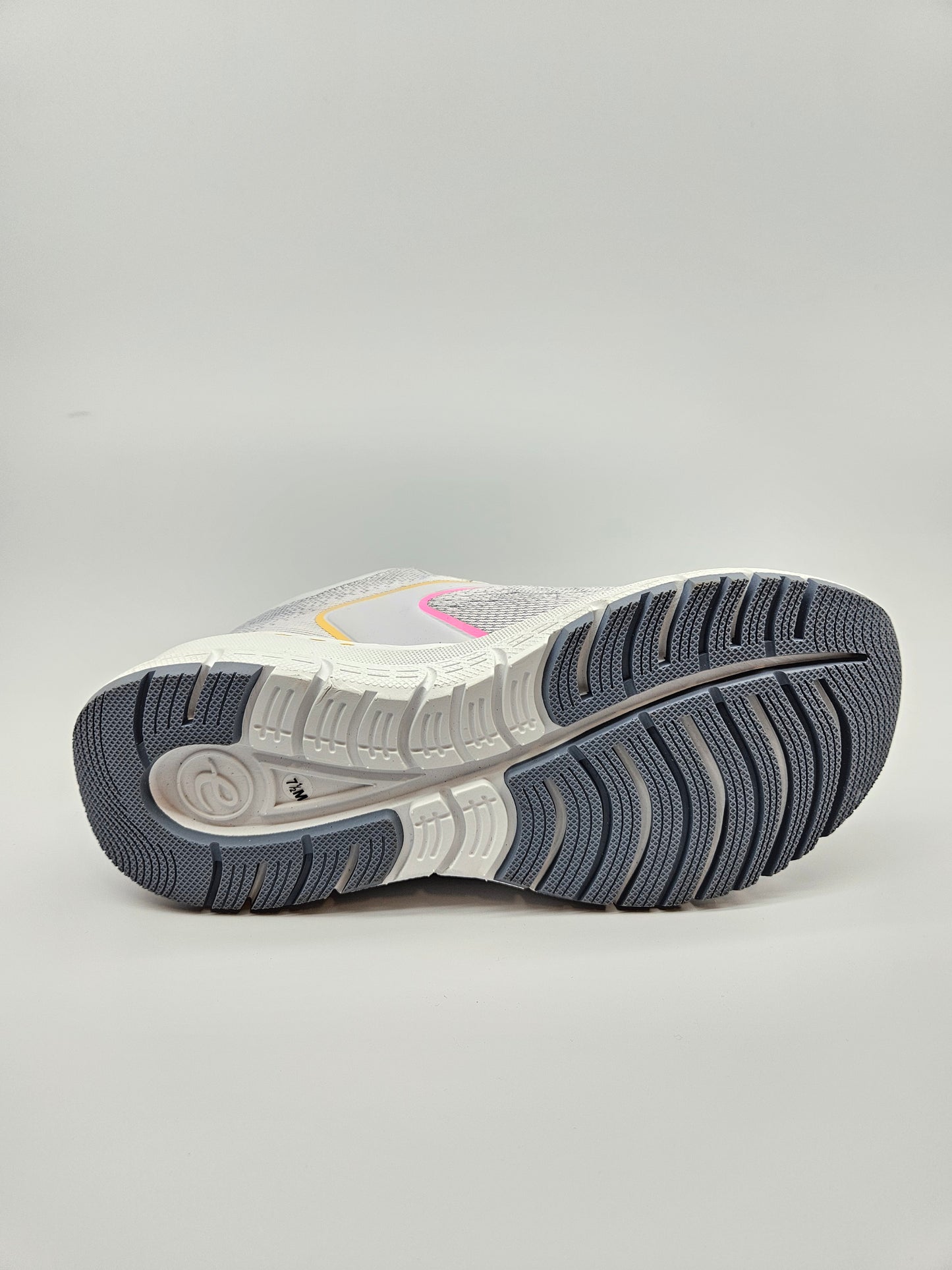 EASY SPIRIT NOVI ORIGINAL PATIKI BR 40.5