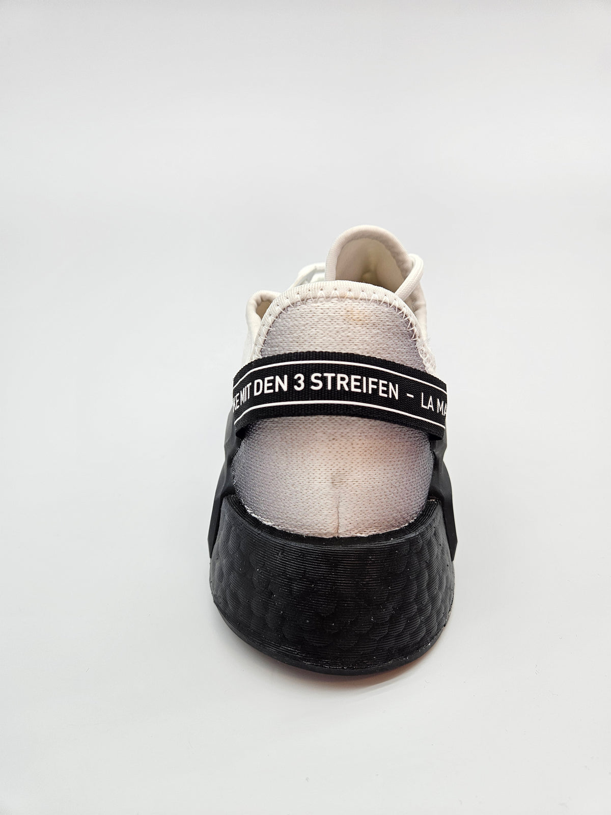 ADIDAS NOVI ORIGINAL PATIKI BR 39