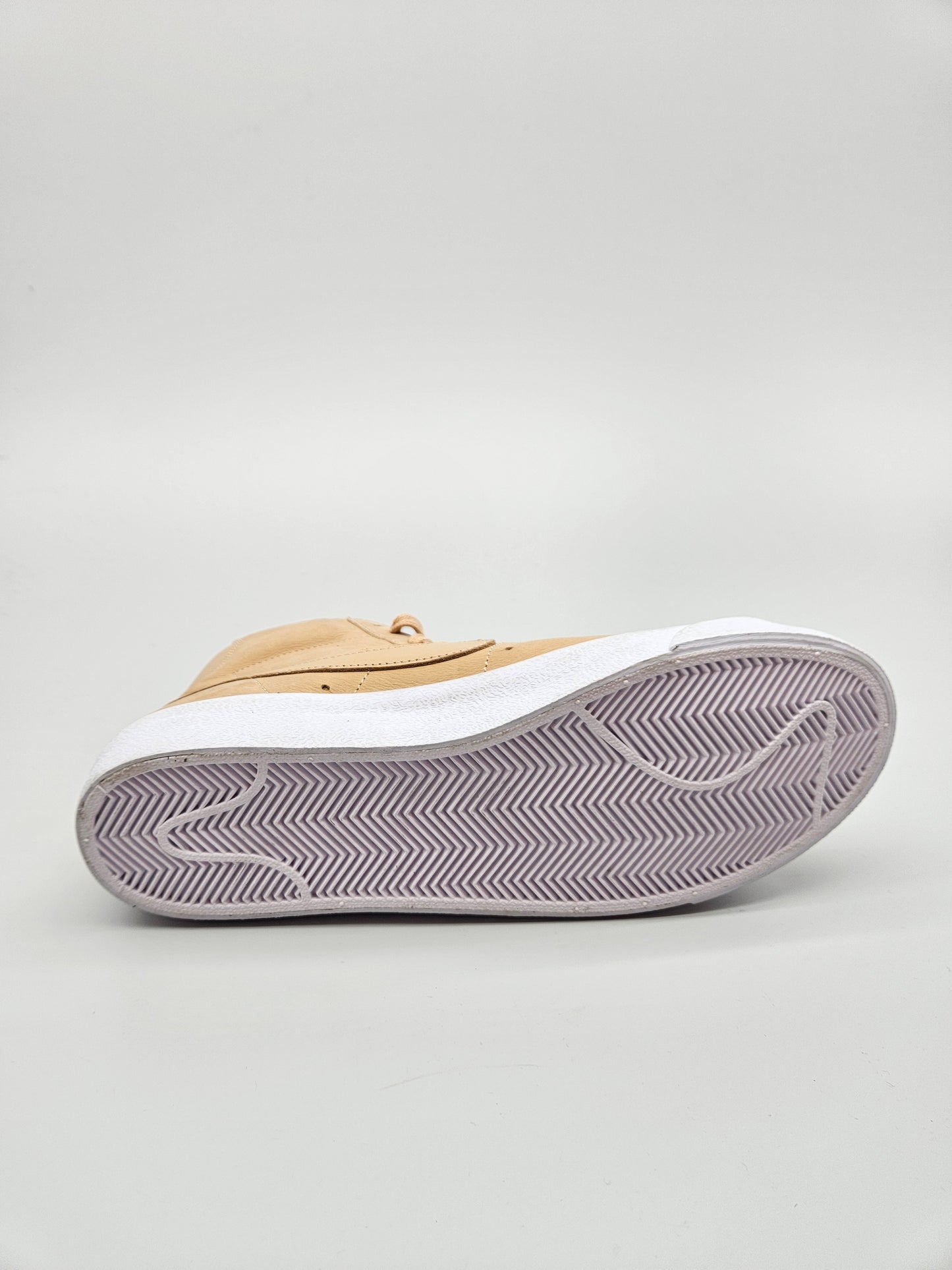 NIKE NOVI ORIGINAL PATIKI BR 43