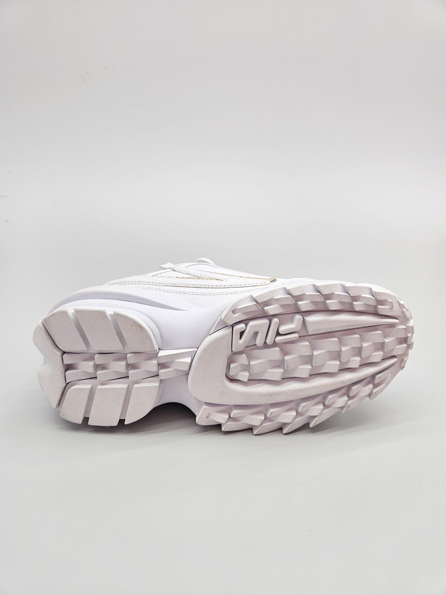 FILA NOVI ORIGINAL PATIKI BR 38.5