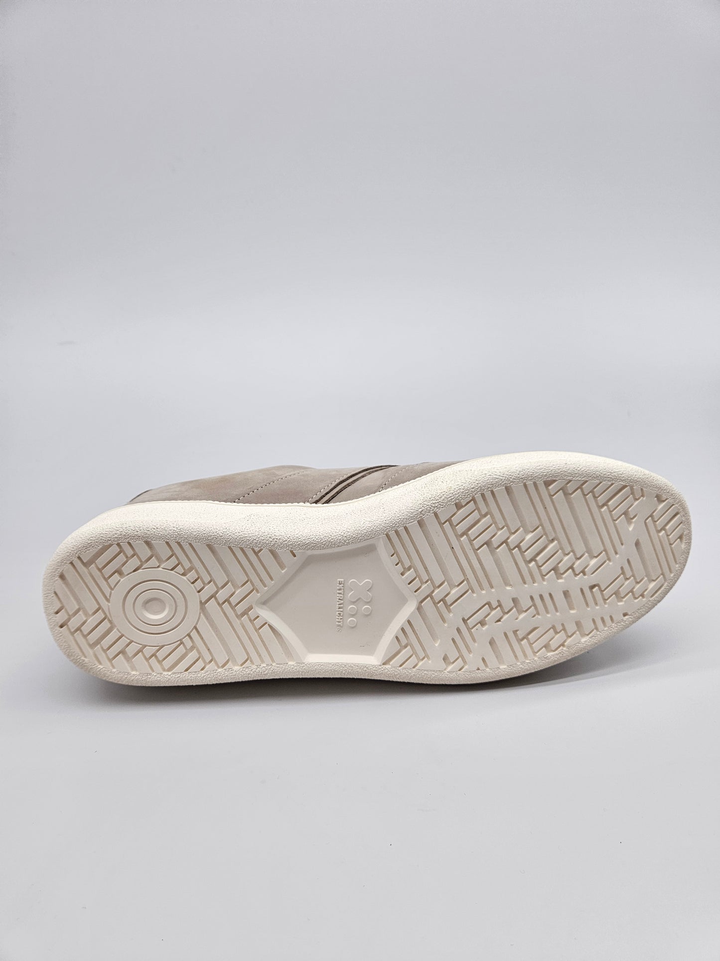 NUBIKK NOVI ORIGINAL PATIKI BR 46