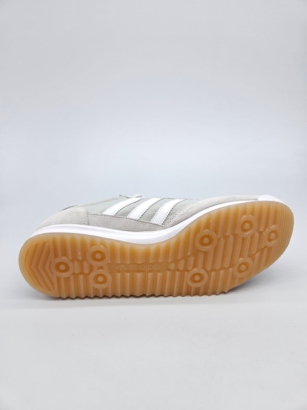 ADIDAS NOVI ORIGINAL PATIKI BR 44