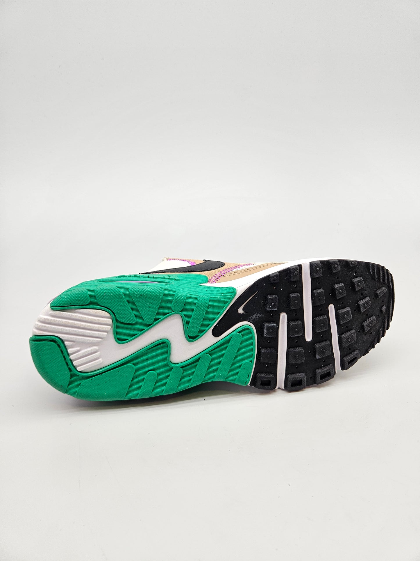 NIKE AIRMAX NOVI ORIGINAL PATIKI BR 41