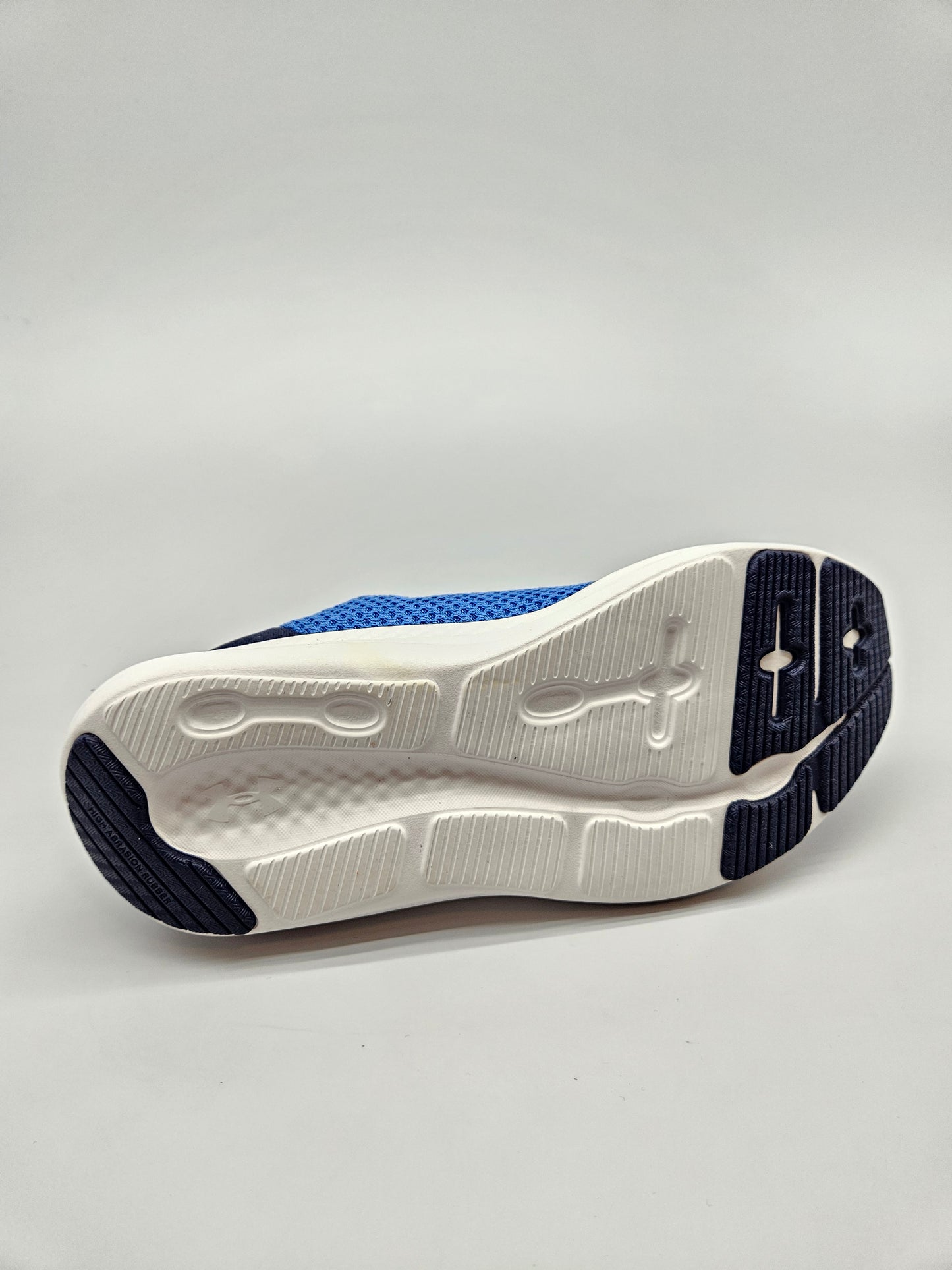 UNDER ARMOUR ORIGINAL PATIKI BR 38.5