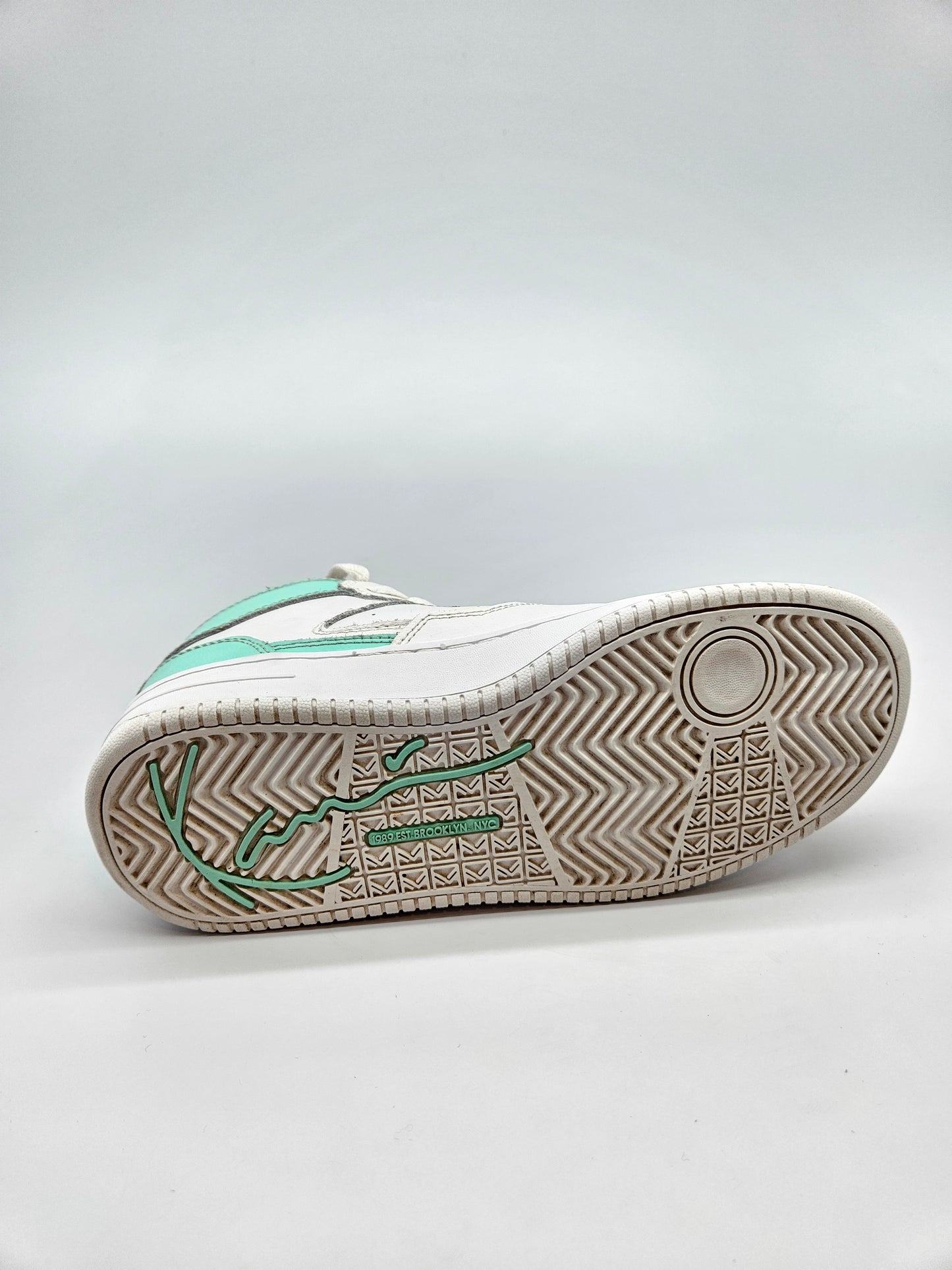 KARL KANI ORIGINAL PATIKI BR 37.5