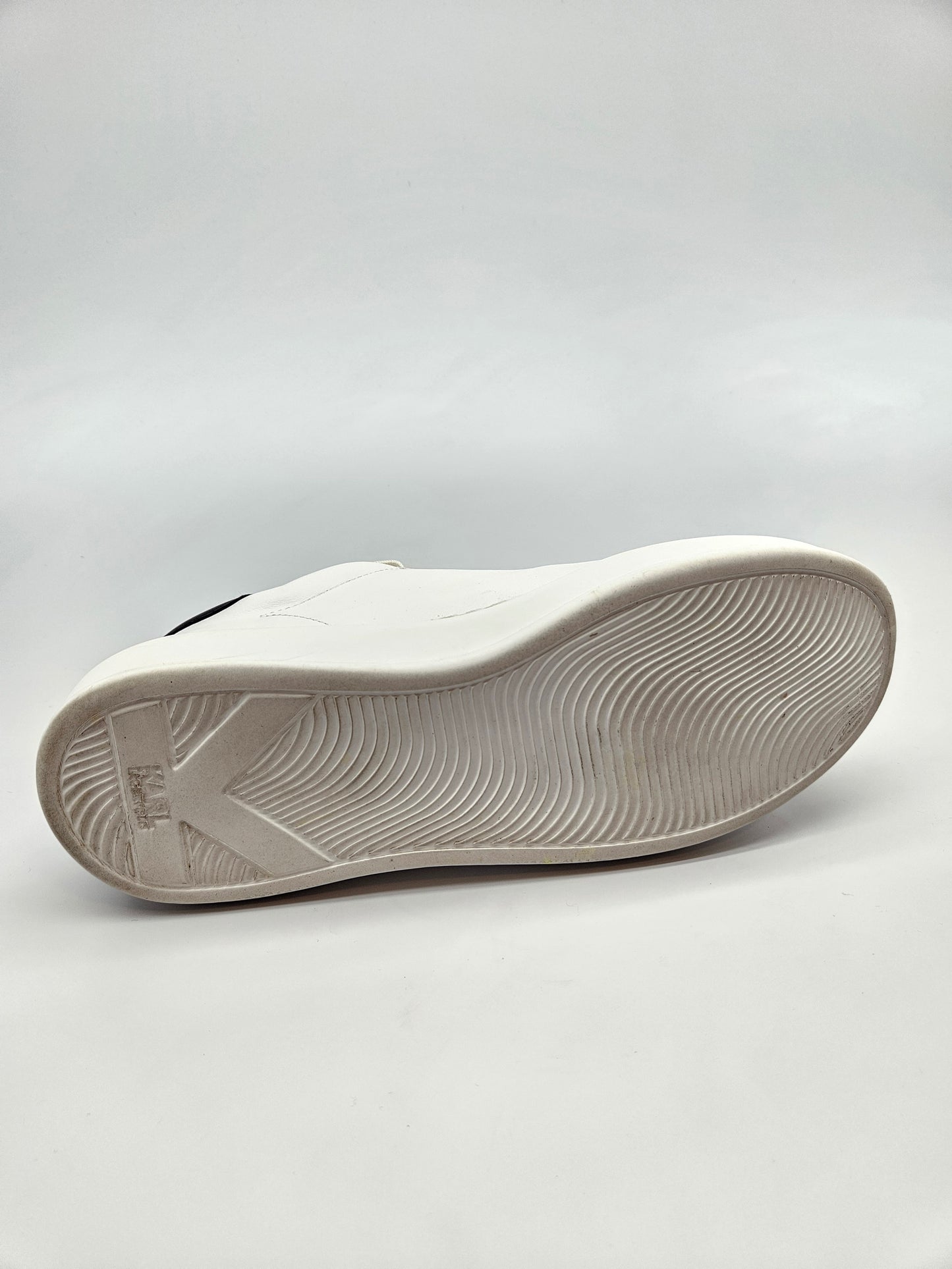 KARL LAGERFELD ORIGINAL PATIKI BR 43
