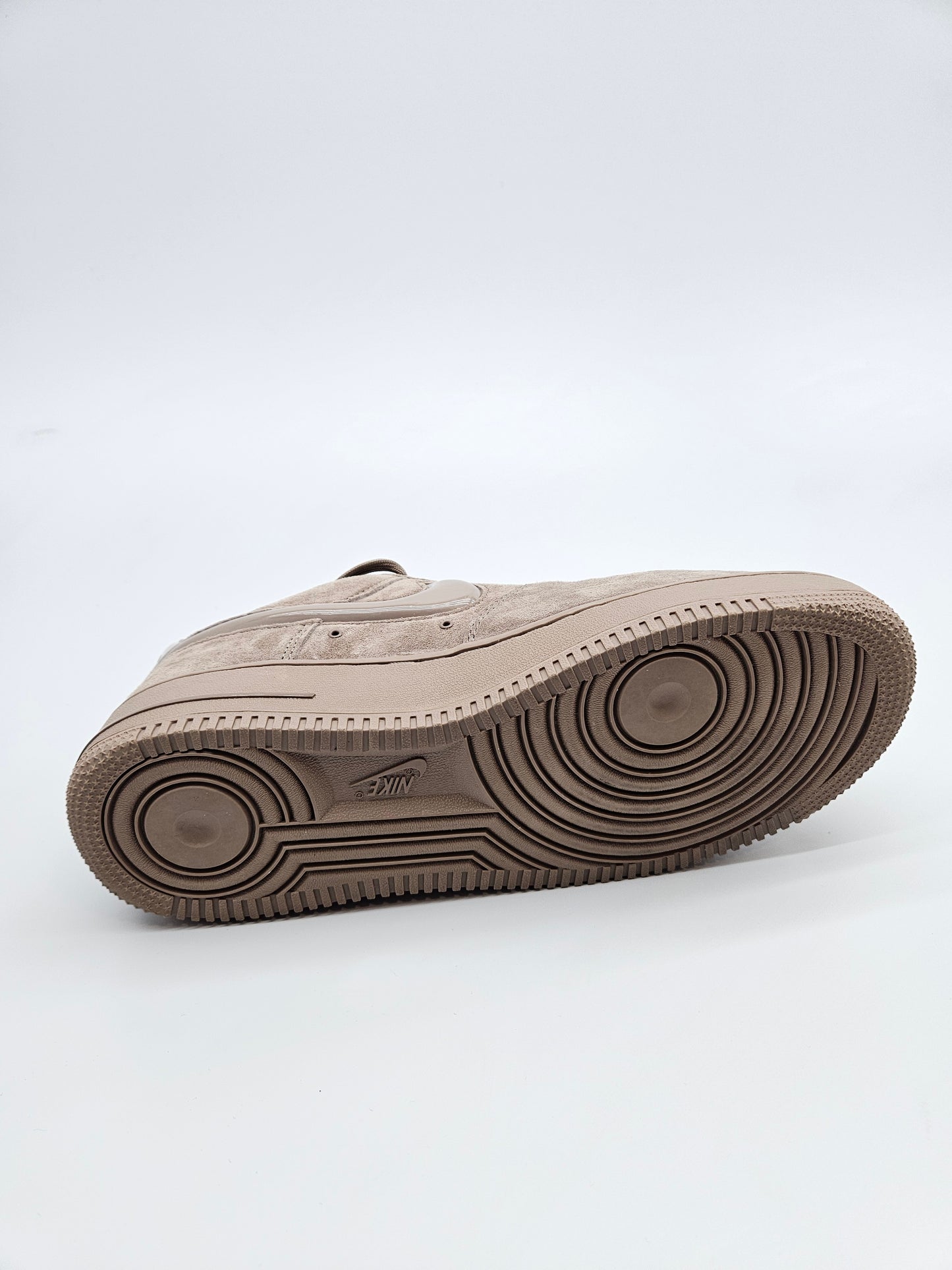 NIKE AF1 NOVI ORIGINAL PATIKI BR 41.5