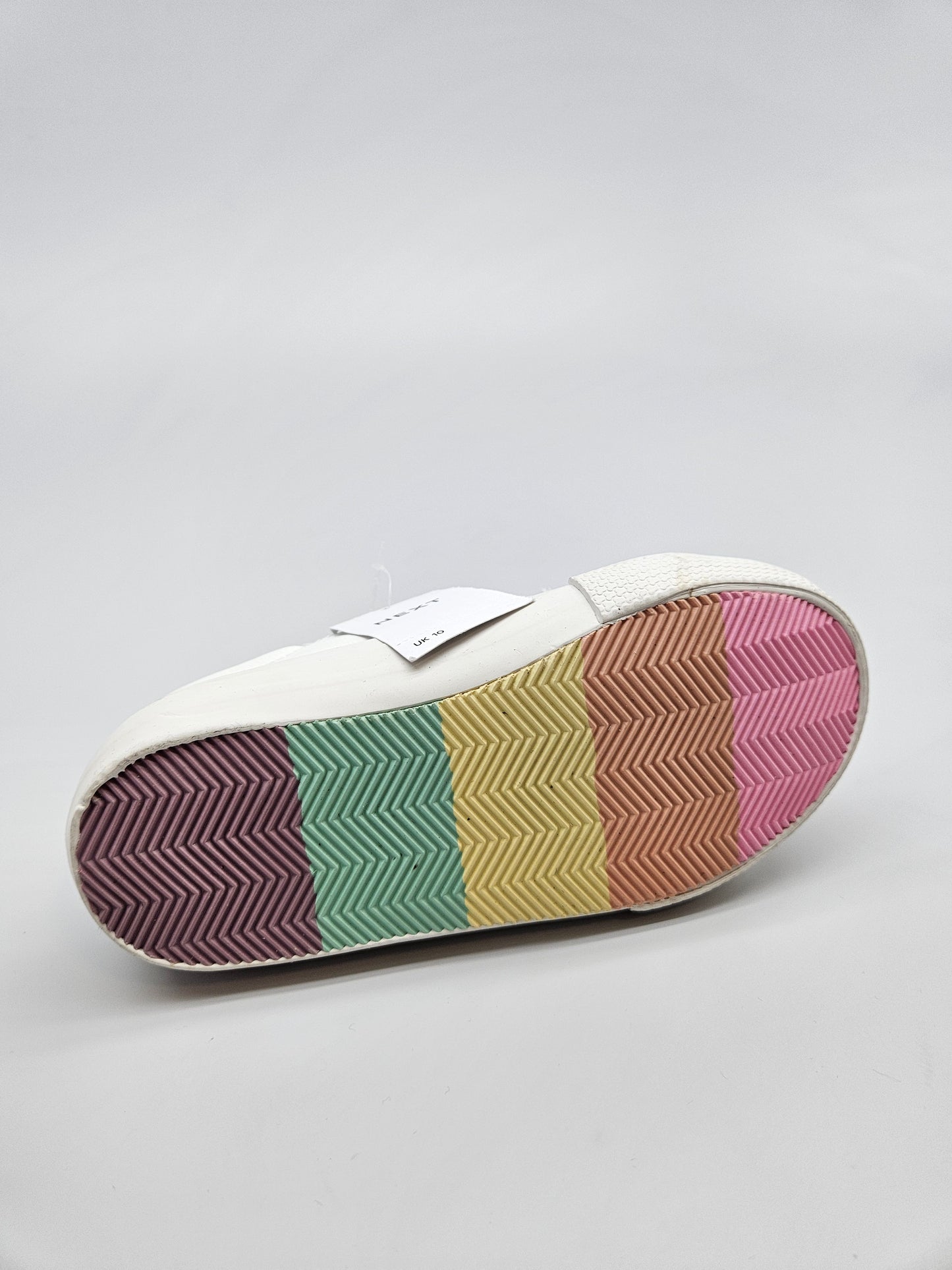 NEXT NOVI ORIGINAL PATIKI BR 28