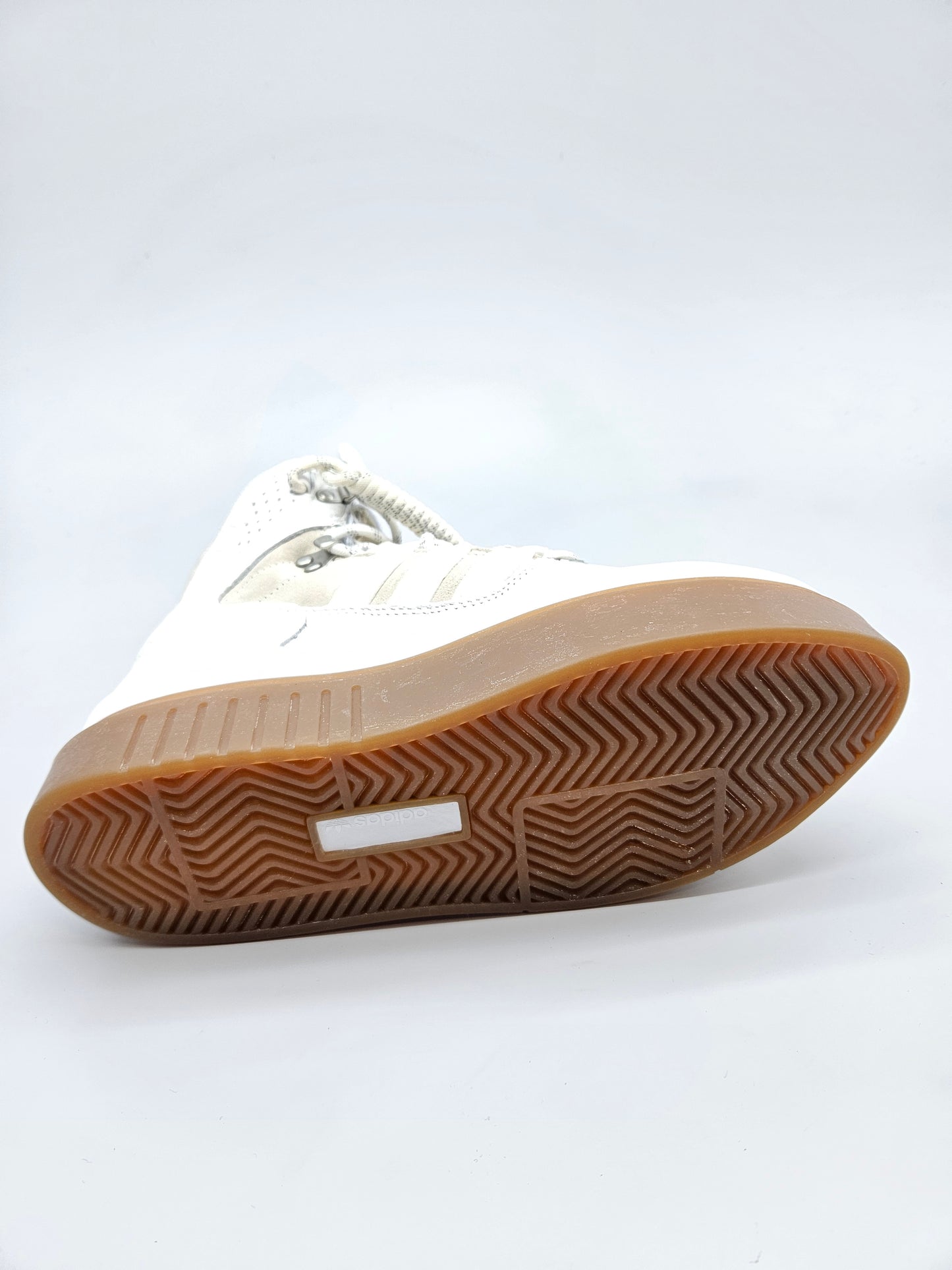 ADIDAS NOVI ORIGINAL CIZMI BR 38.5