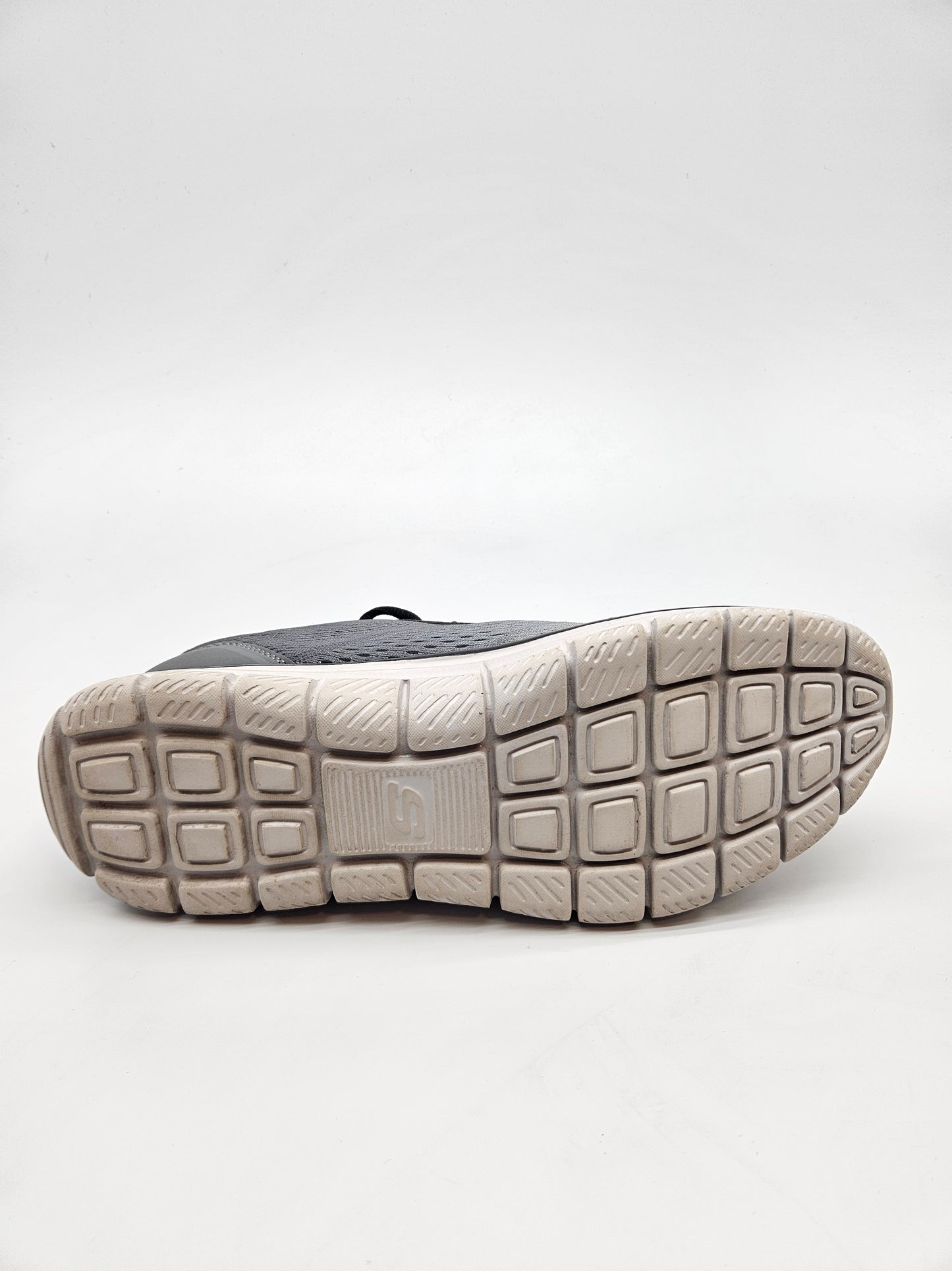 SKECHERS MEMORY ORIGINAL PATIKI BR 44