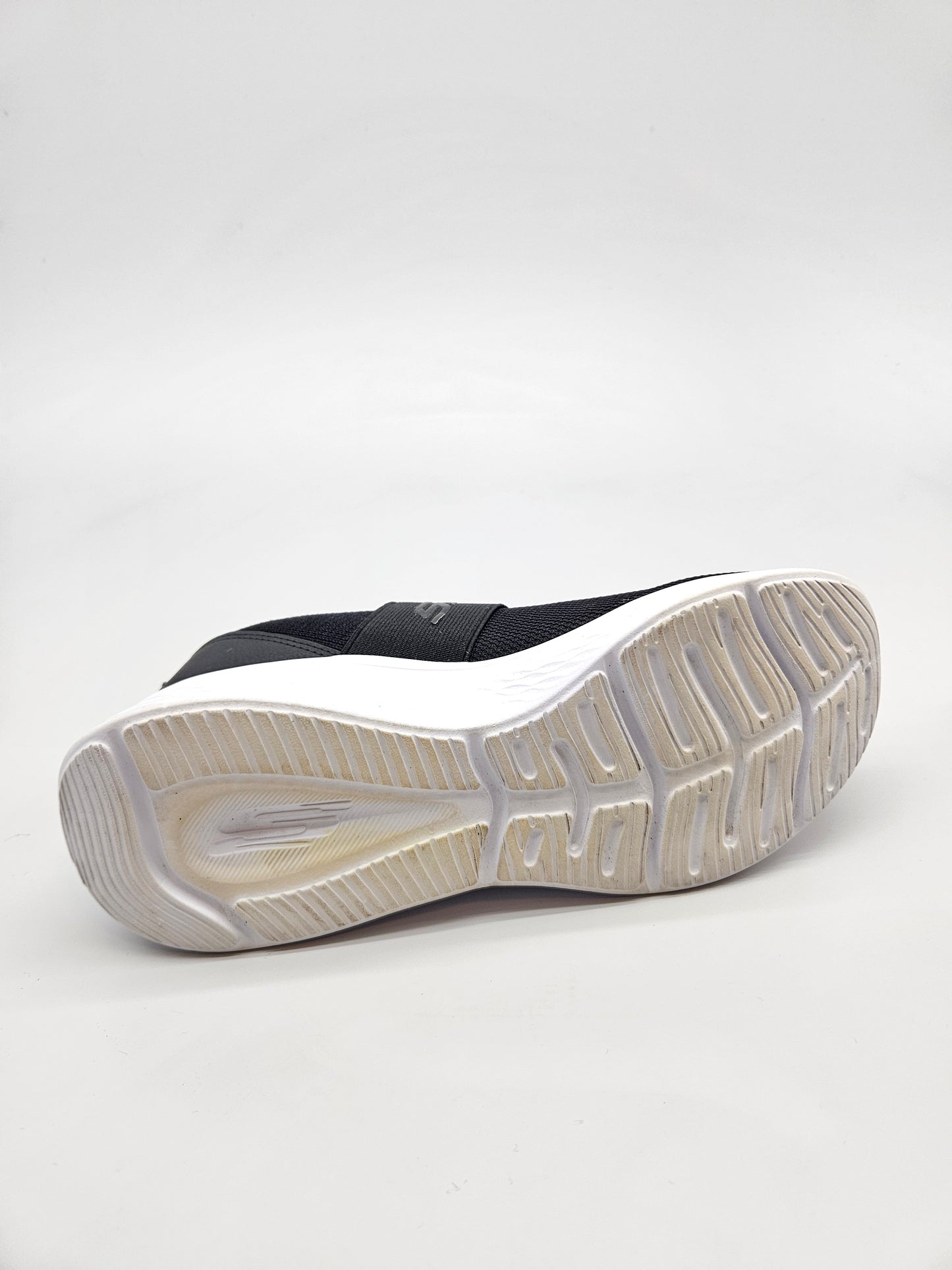 SKECHERS MEMORY ORIGINAL PATIKI BR 38