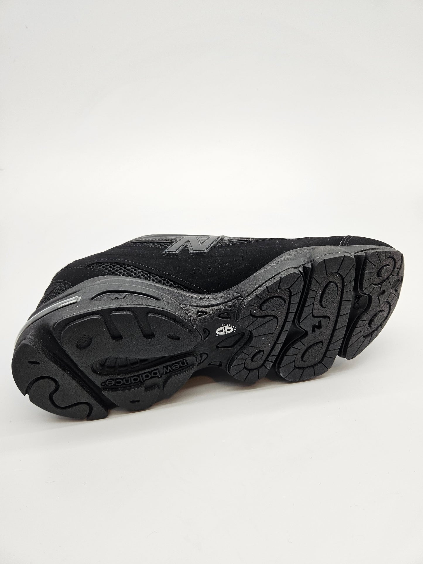 NEW BALANCE NOVI ORIGINAL PATIKI BR 42.5