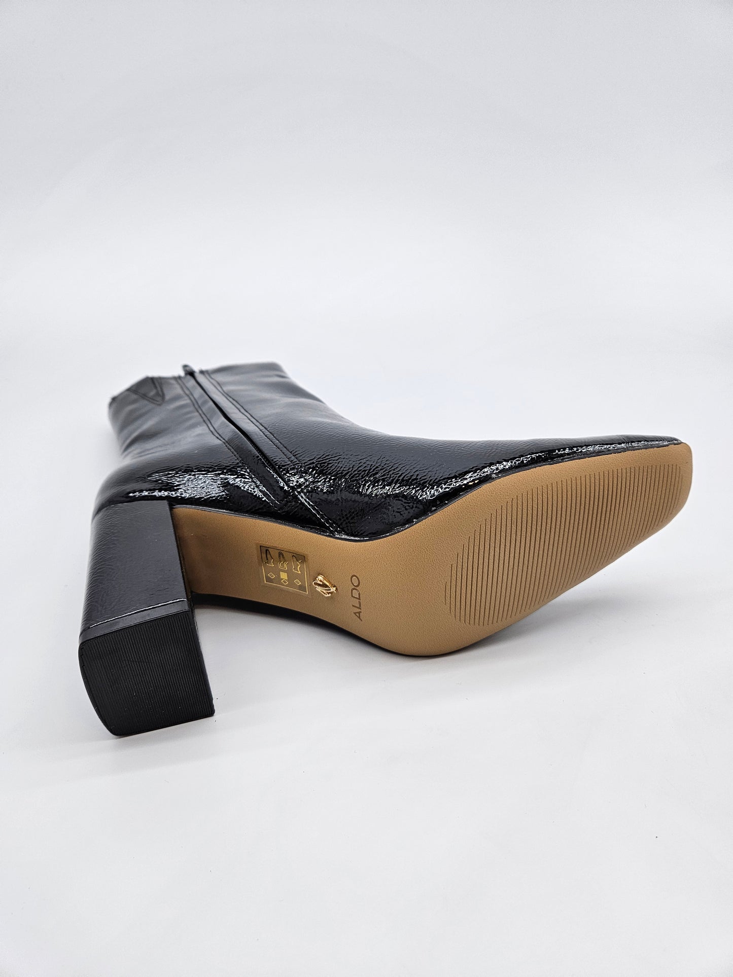 ALDO NOVI ORIGINAL CIZMI BR 39