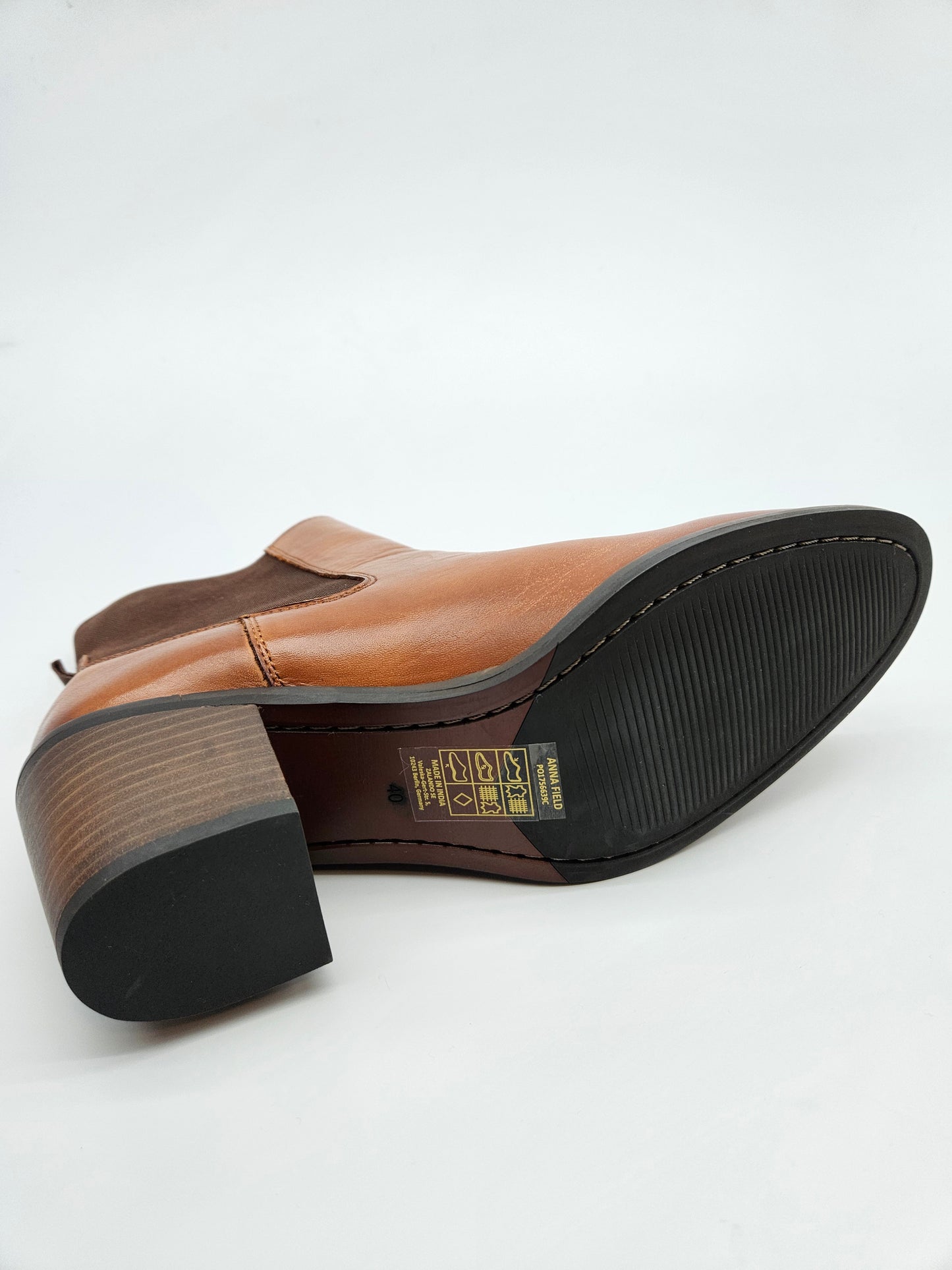 ANNA FIELD ORIGINAL KOZNI CIZMI BR 40