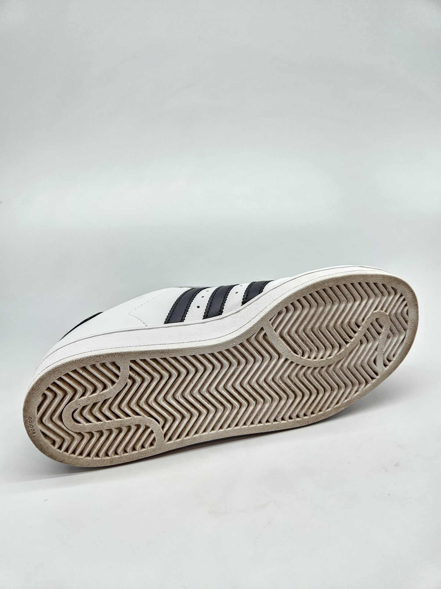 ADIDAS SUPERSTAR ORIGINAL PATIKI BR 38.5