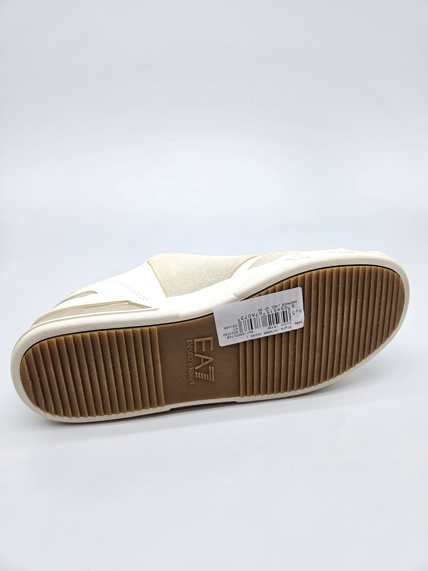 ARMANI NOVI ORIGINAL PATIKI BR 38
