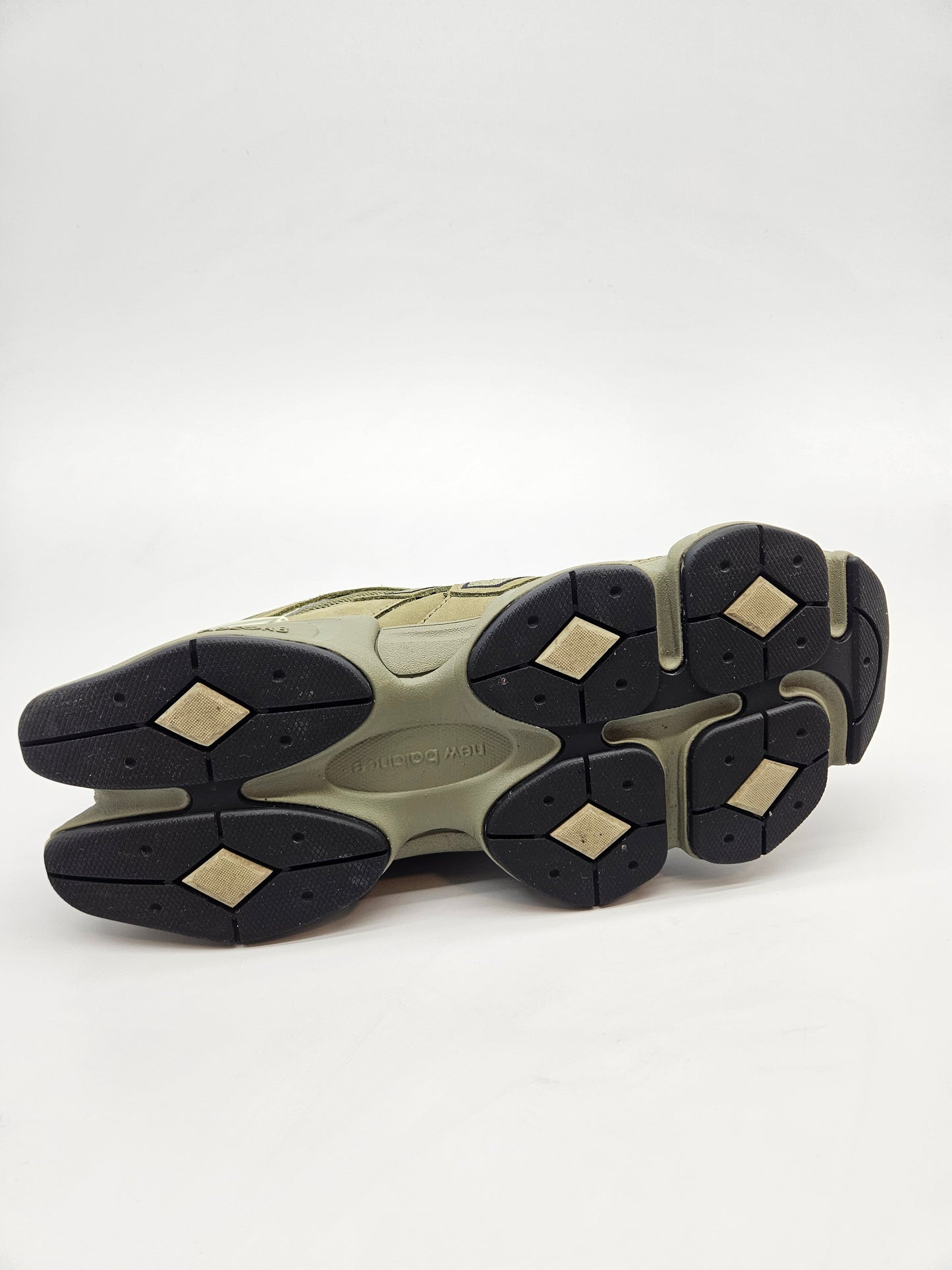 NEW BALANCE ORIGINAL PATIKI BR 42.5