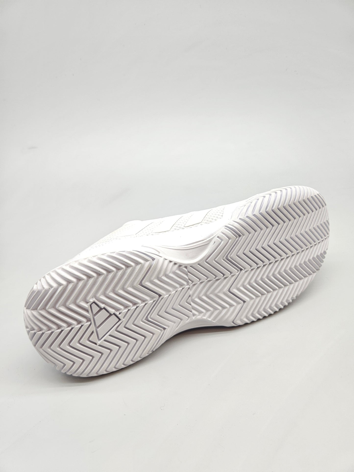 ADIDAS NOVI ORIGINAL PATIKI BR 40.5