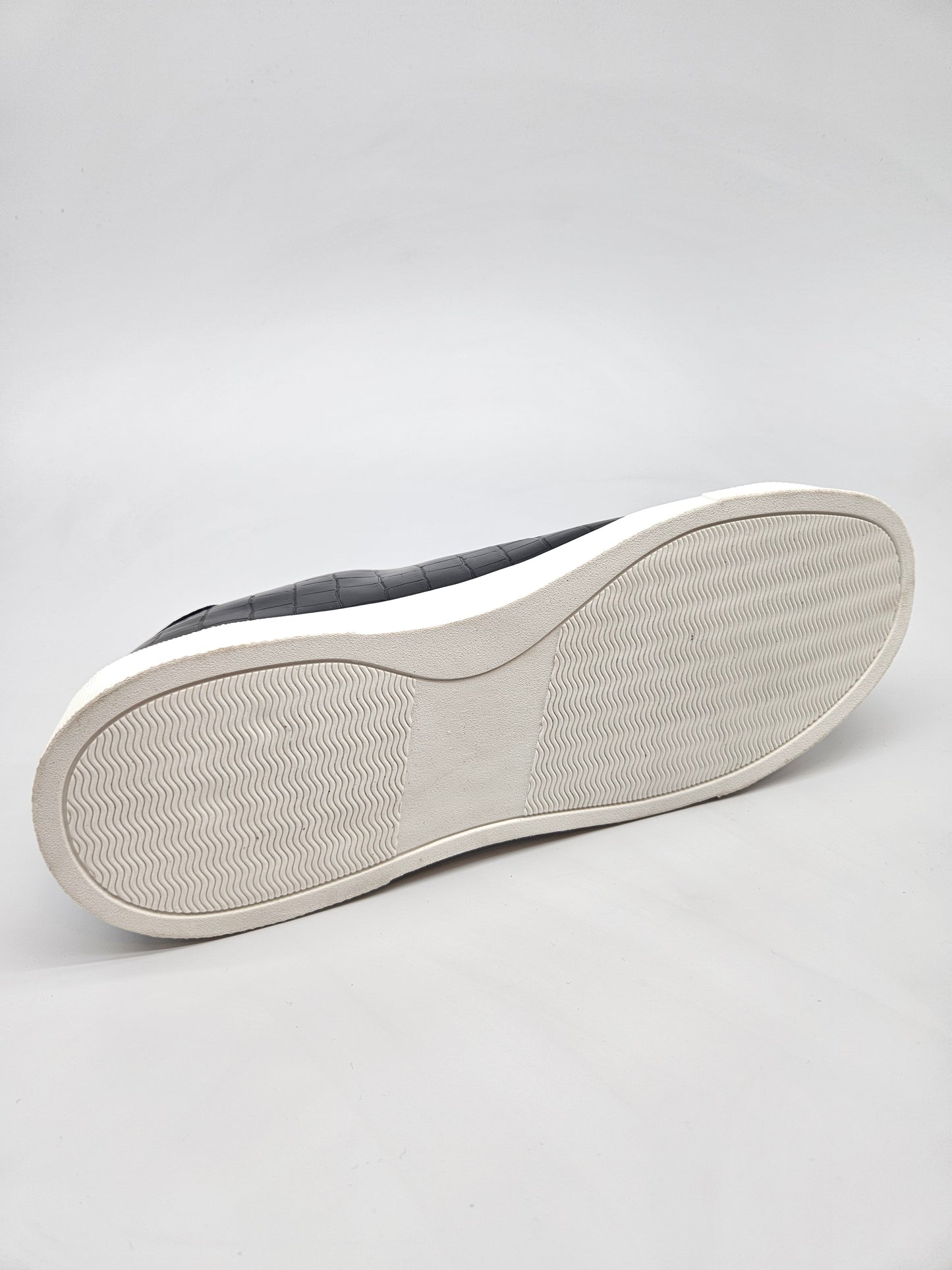 PIER ONE NOVI ORIGINAL PATIKI BR 44