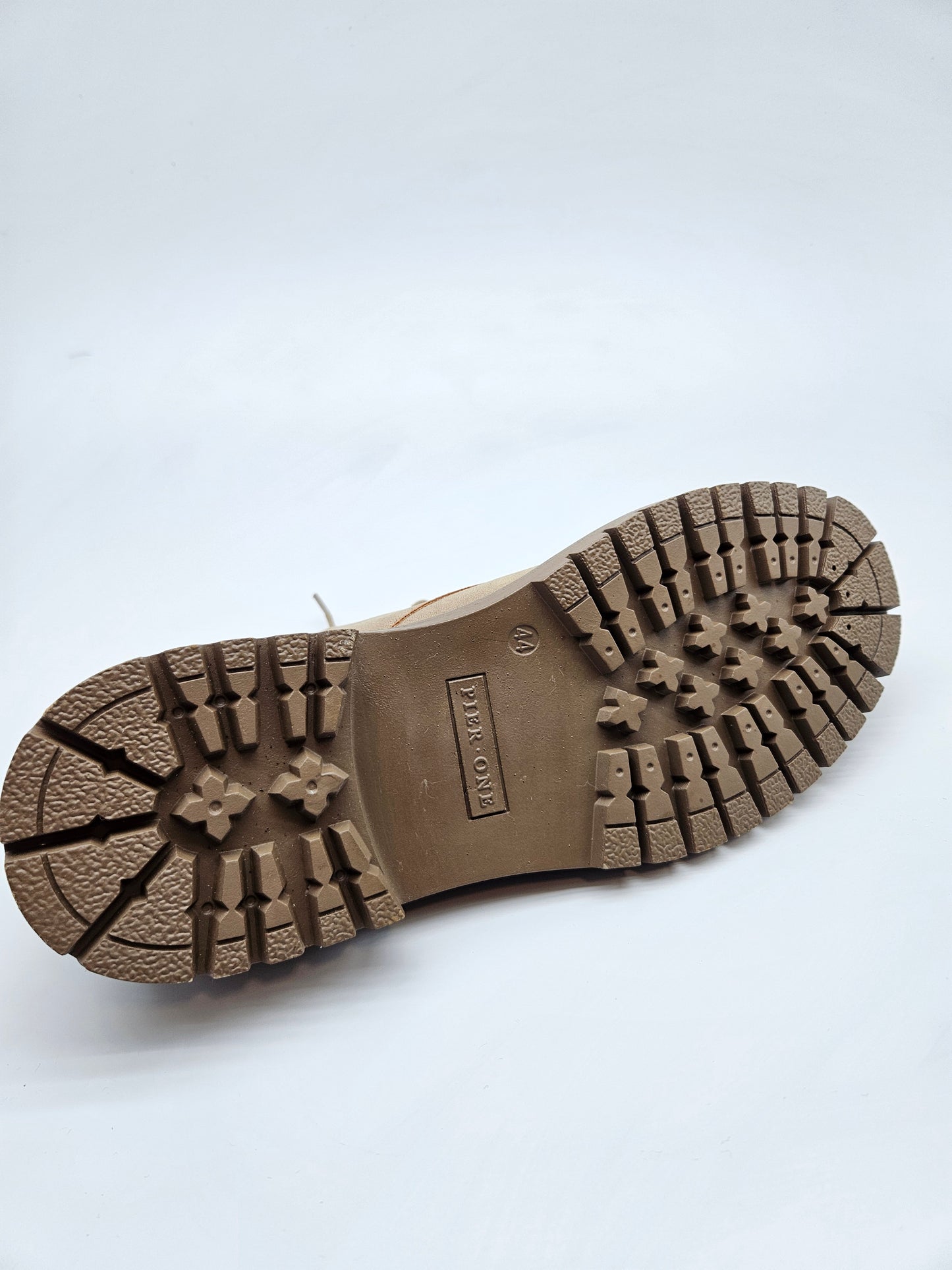 PIER ONE ORIGINAL CEVLI BR 44