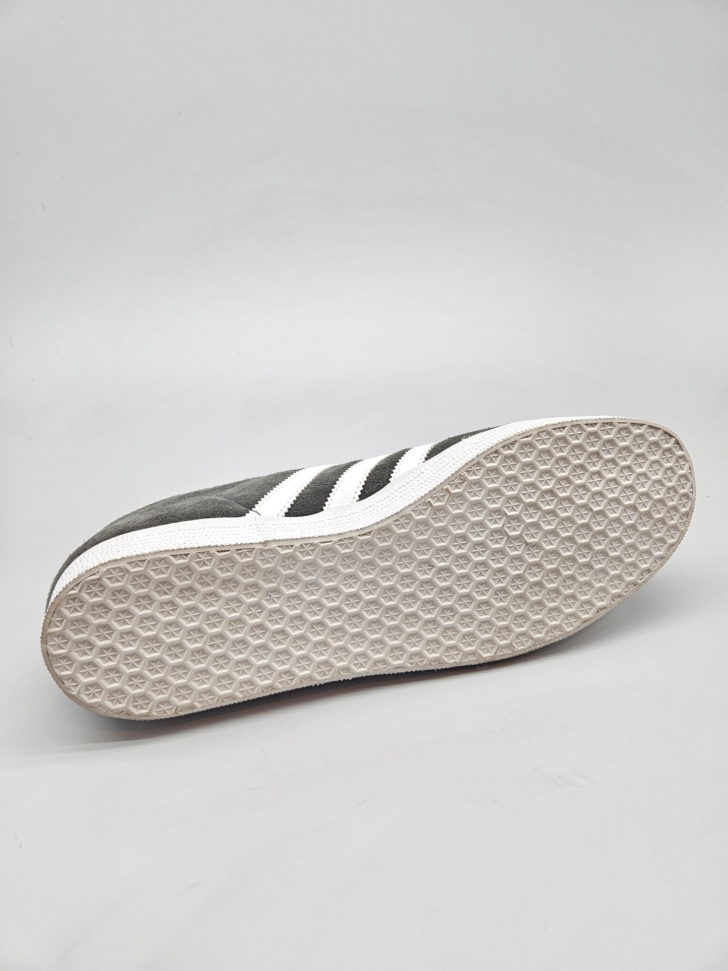 ADIDAS NOVI ORIGINAL PATIKI BR 44.5