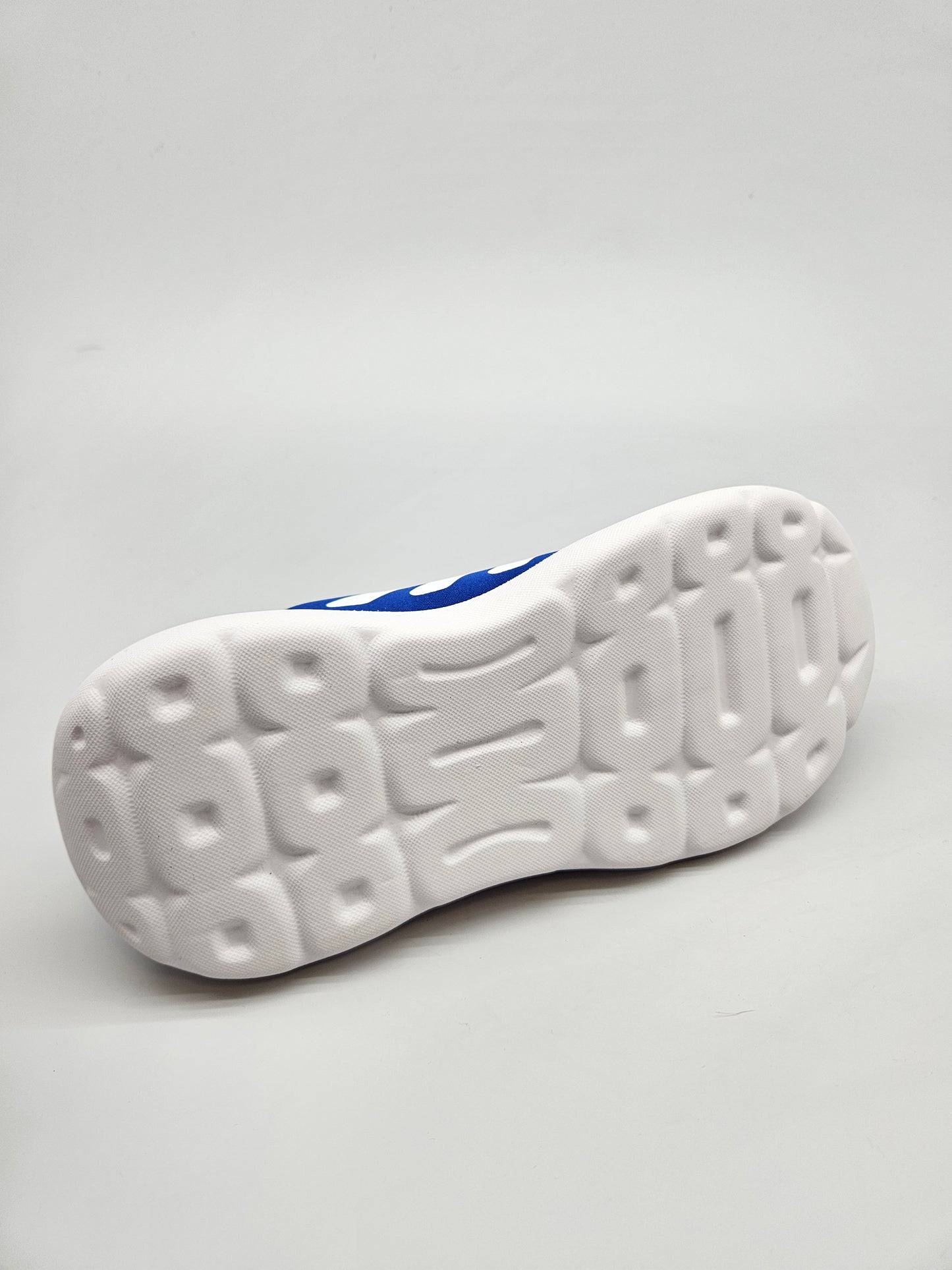 ADIDAS NOVI ORIGINAL PATIKI BR 37