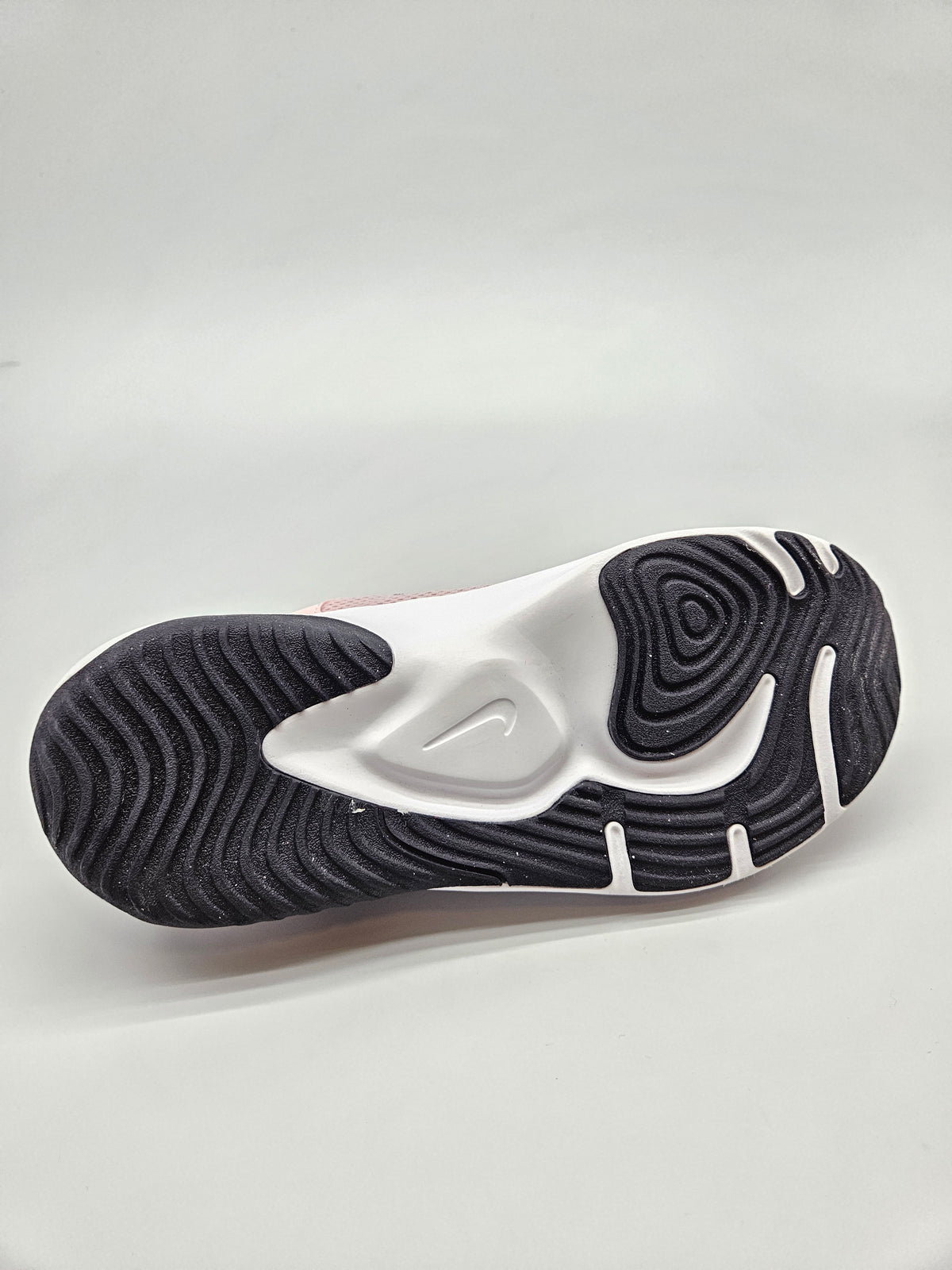 NIKE NOVI ORIGINAL PATIKI BR 40.5