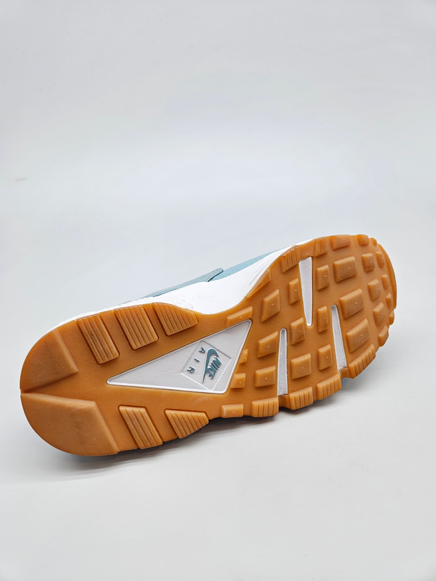 NIKE HUARACHE NOVI ORIGINAL PATIKI BR 37.5