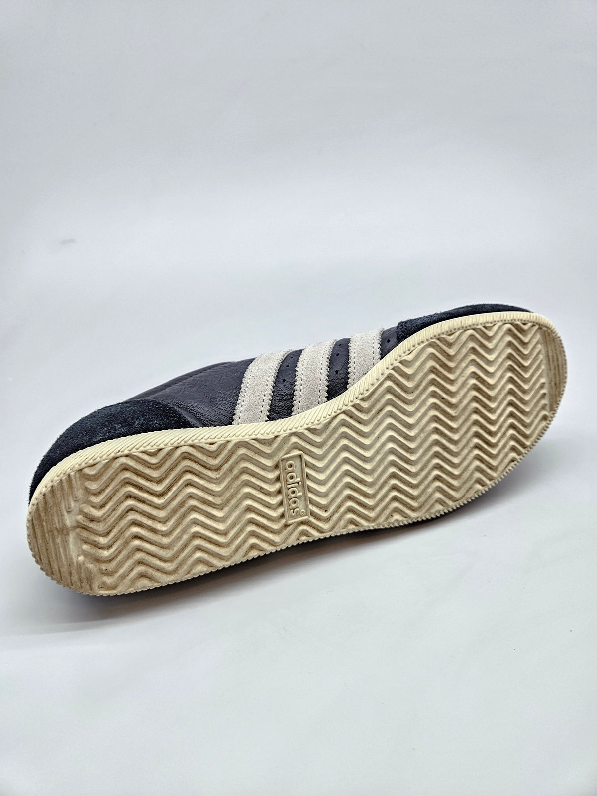 ADIDAS ORIGINAL PATIKI BR 40.5