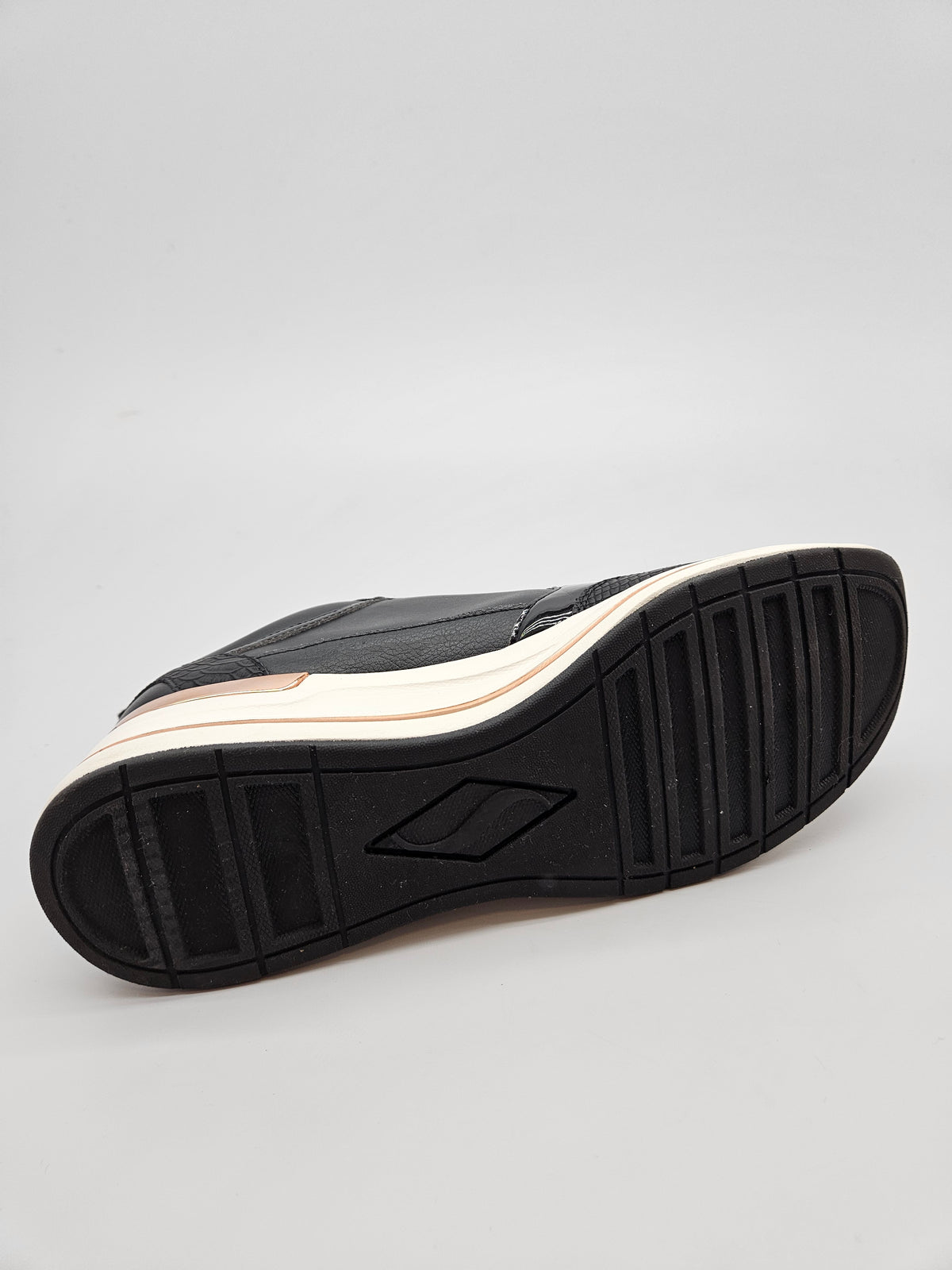 SKECHERS MEMORY ORIGINAL PATIKI BR 40
