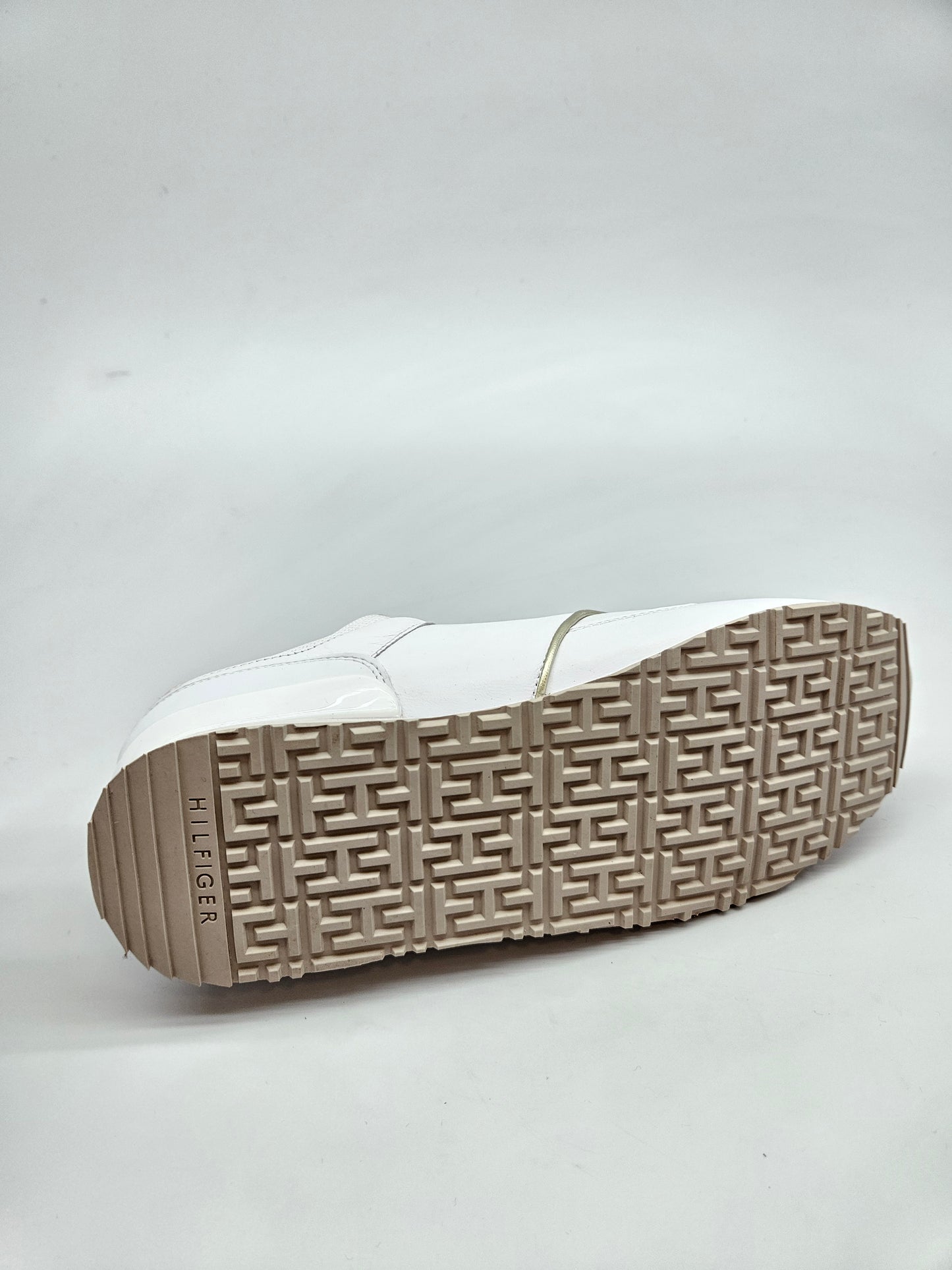 TOMMY HILFIGER ORIGINAL PATIKI BR 40
