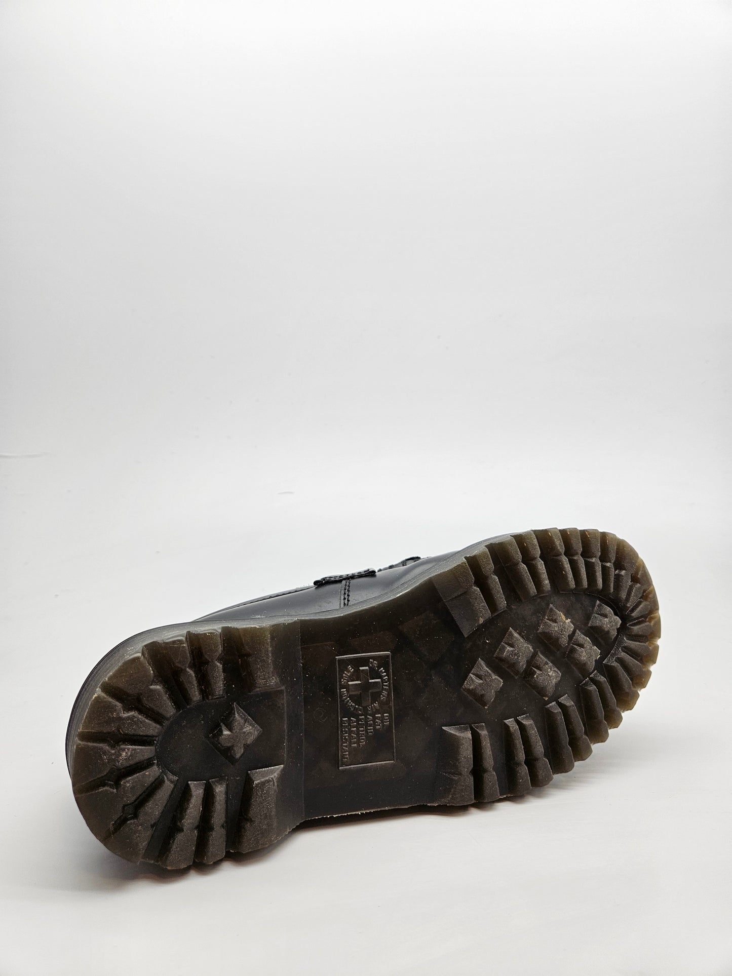 DR MARTENS ORIGINAL KOZNI CEVLI BR 38