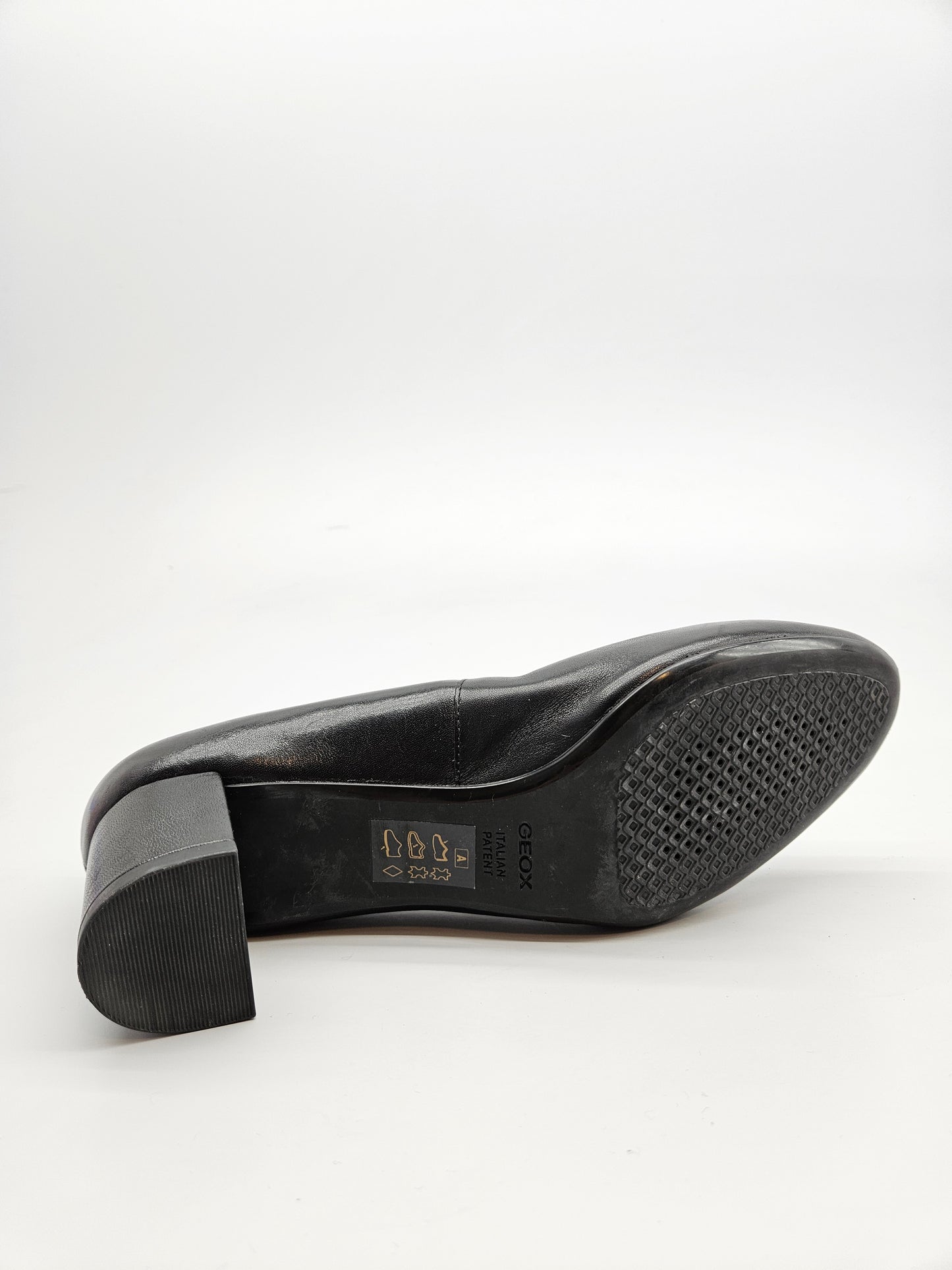 GEOX ORIGINAL KOZNI CEVLI BR 39