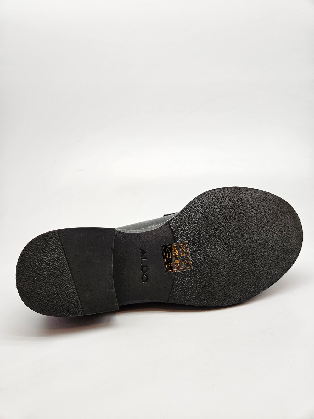 ALDO NOVI ORIGINAL KOZNI CEVLI BR 39