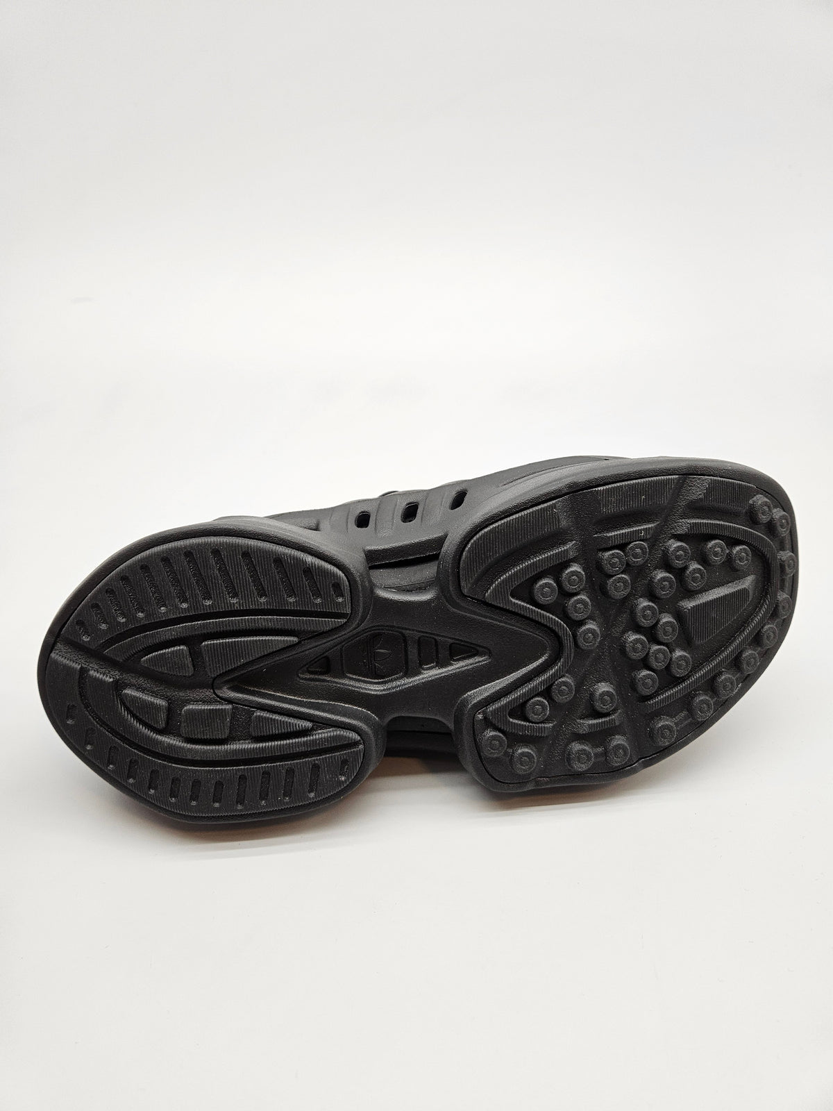 ADIDAS NOVI ORIGINAL PATIKI BR 36.5