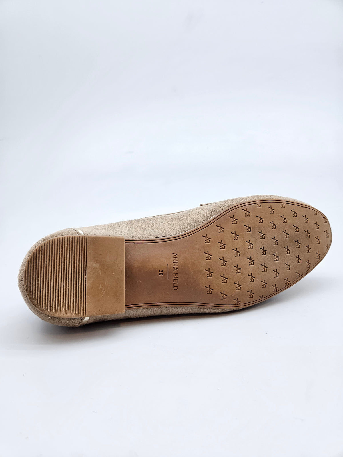 ANNA FIELD NOVI ORIGINAL MOKASINI BR 36