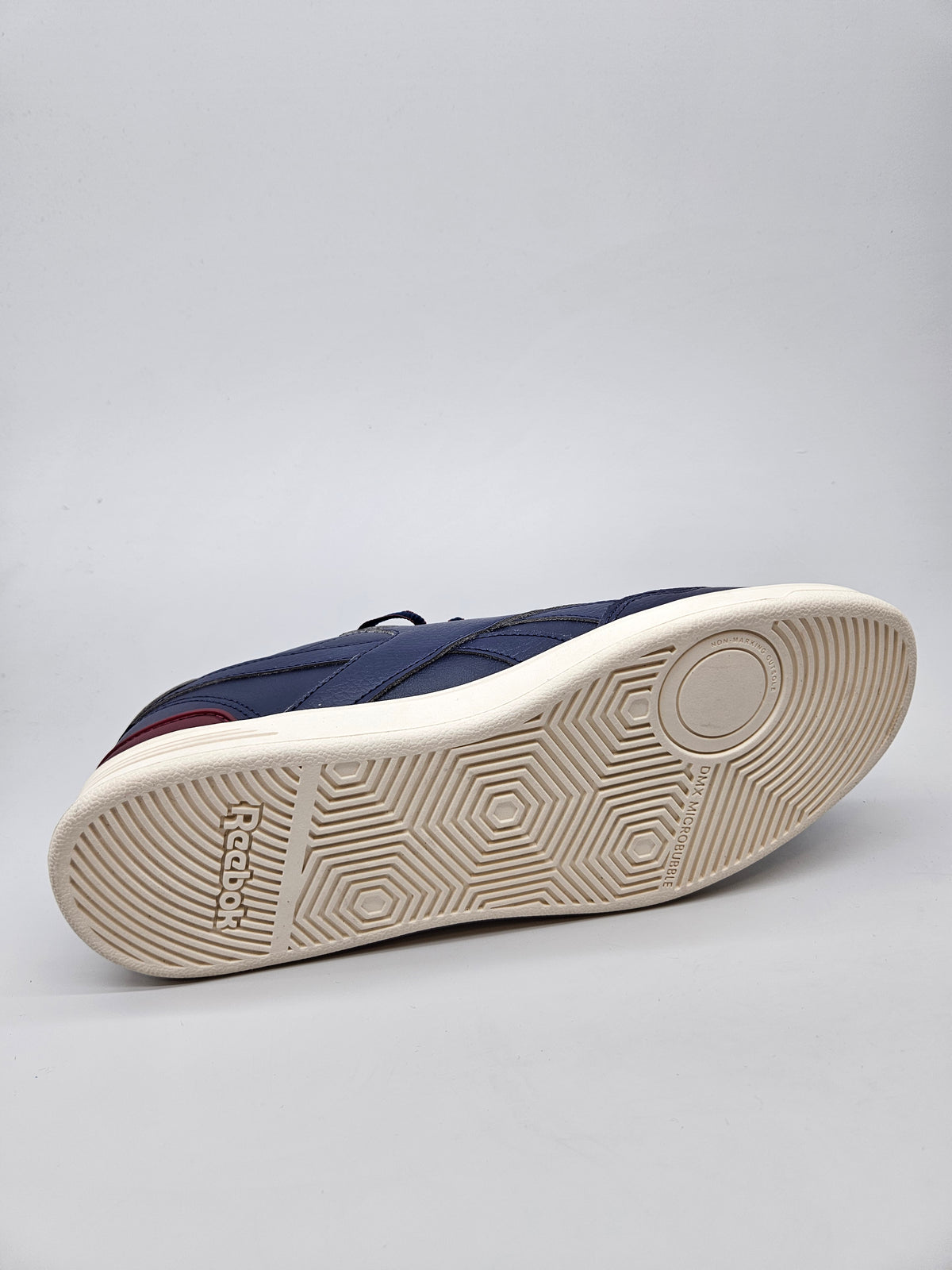 REEBOK NOVI ORIGINAL PATIKI BR 42