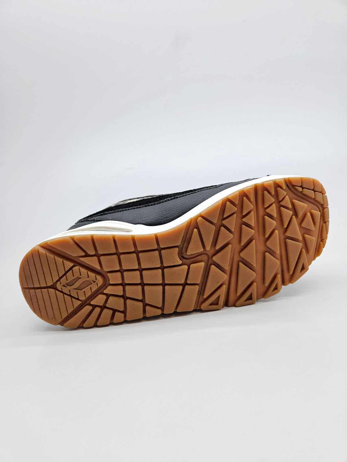 SKECHERS MEMORY ORIGINAL PATIKI BR 38