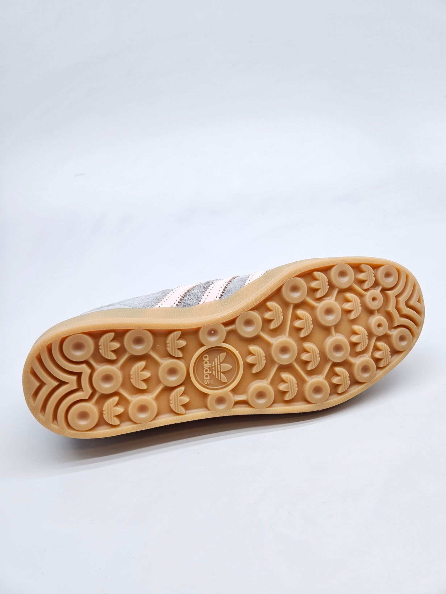 ADIDAS NOVI ORIGINAL PATIKI BR 39