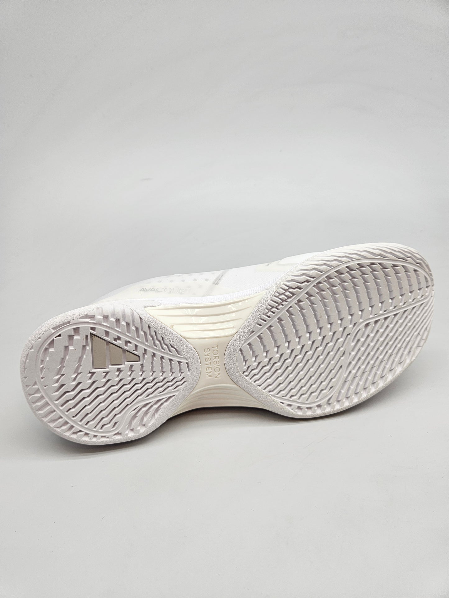 ADIDAS NOVI ORIGINAL PATIKI BR 40
