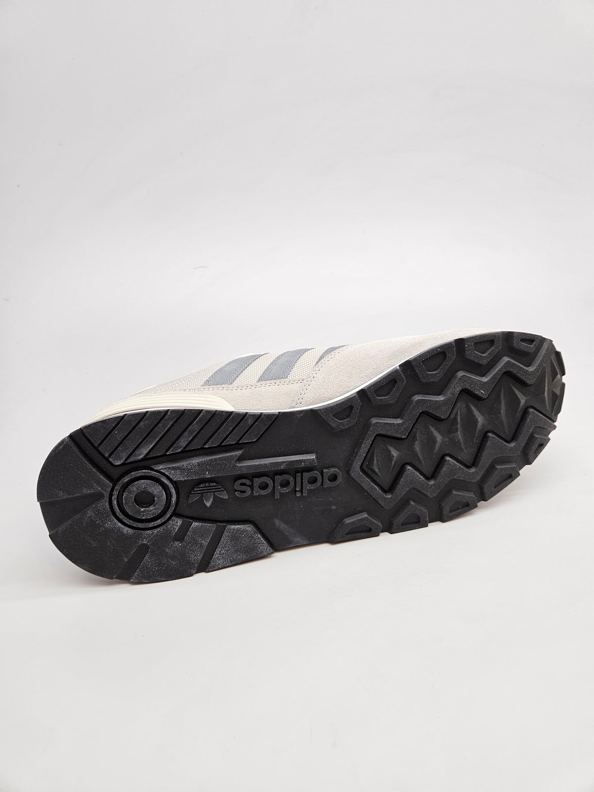 ADIDAS NOVI ORIGINAL PATIKI BR 46